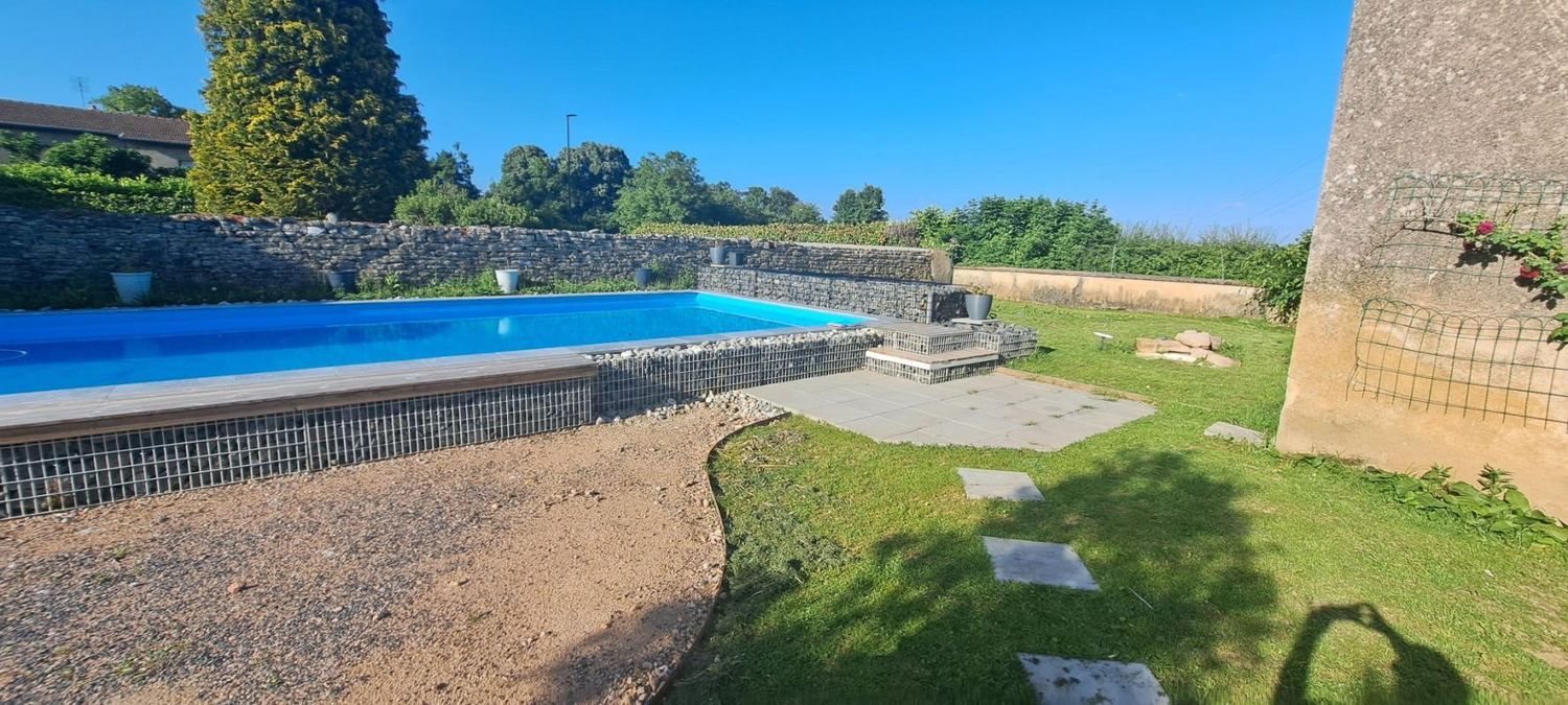 Maison à vendre, 215m², Senozan