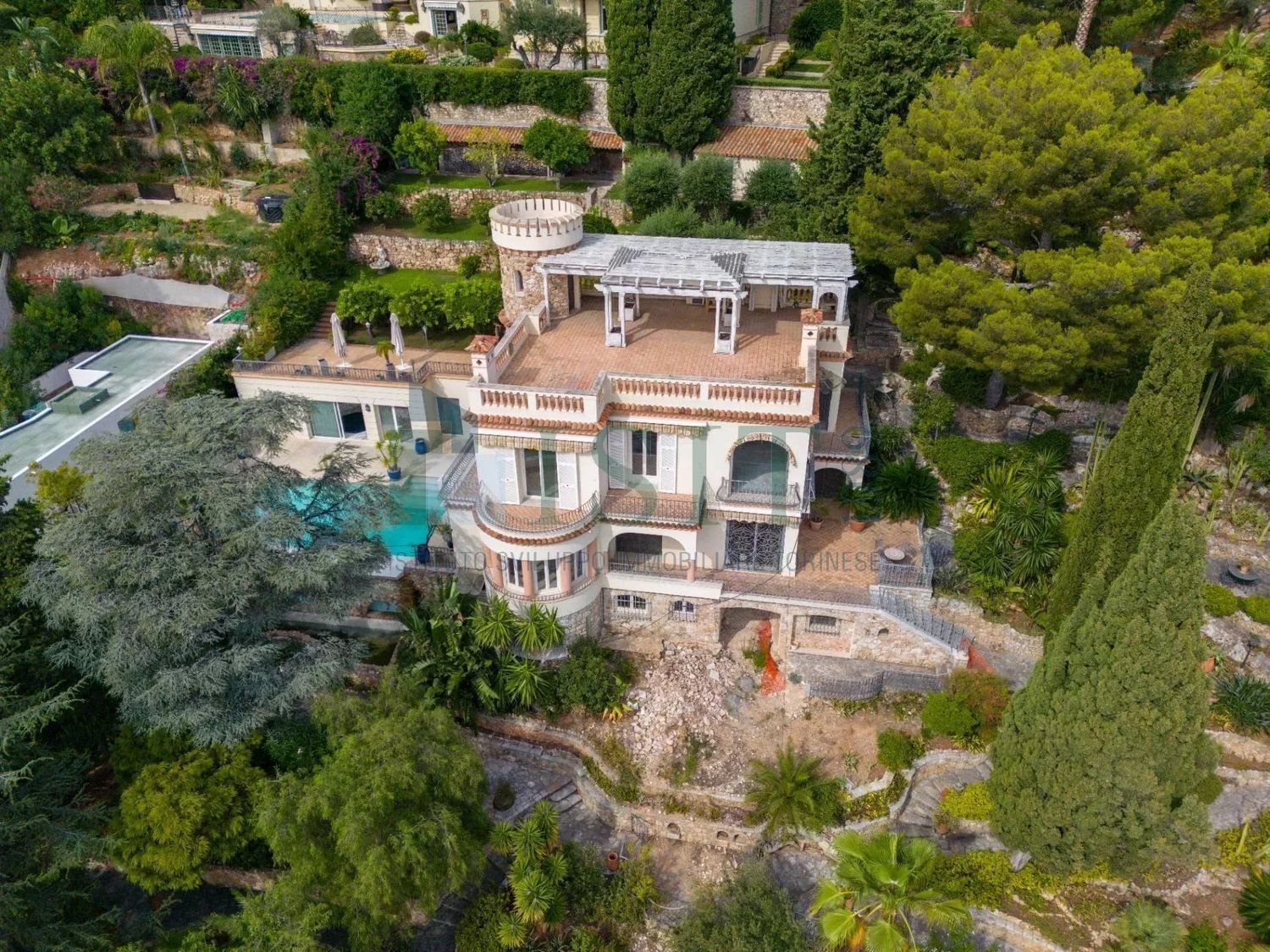 Maison à vendre, 325m², Roquebrune-Cap-Martin