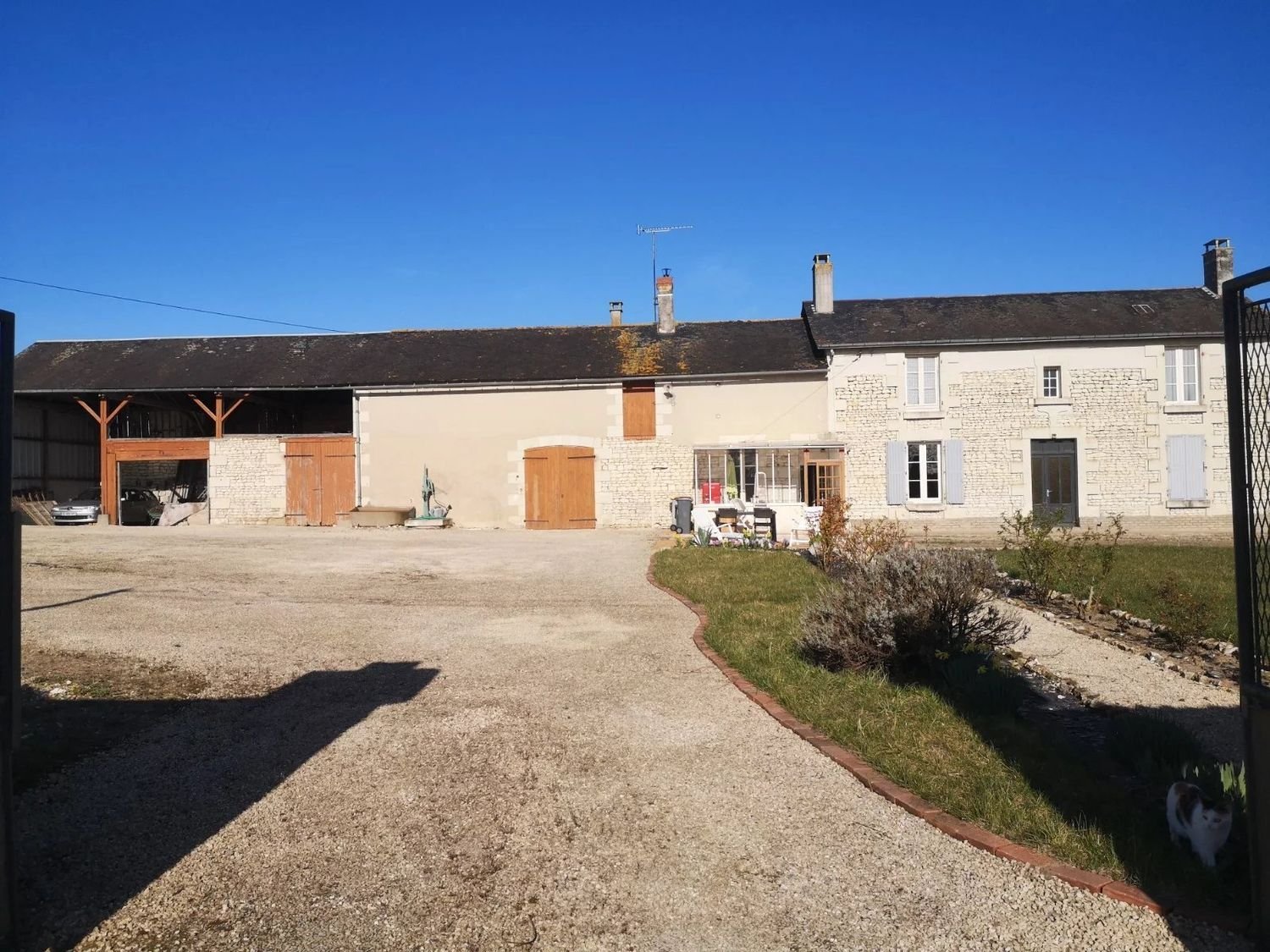 Maison à vendre, 11m², Nueil-sous-Faye