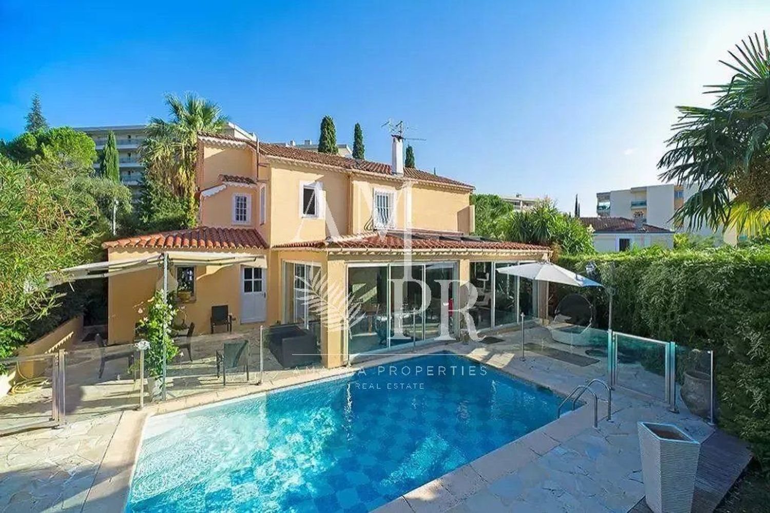 Maison à louer, 300m², Cannes