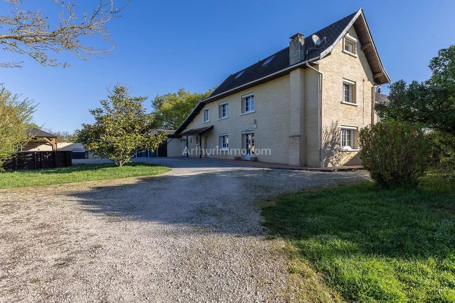 Maison à vendre, 170m², Morestel