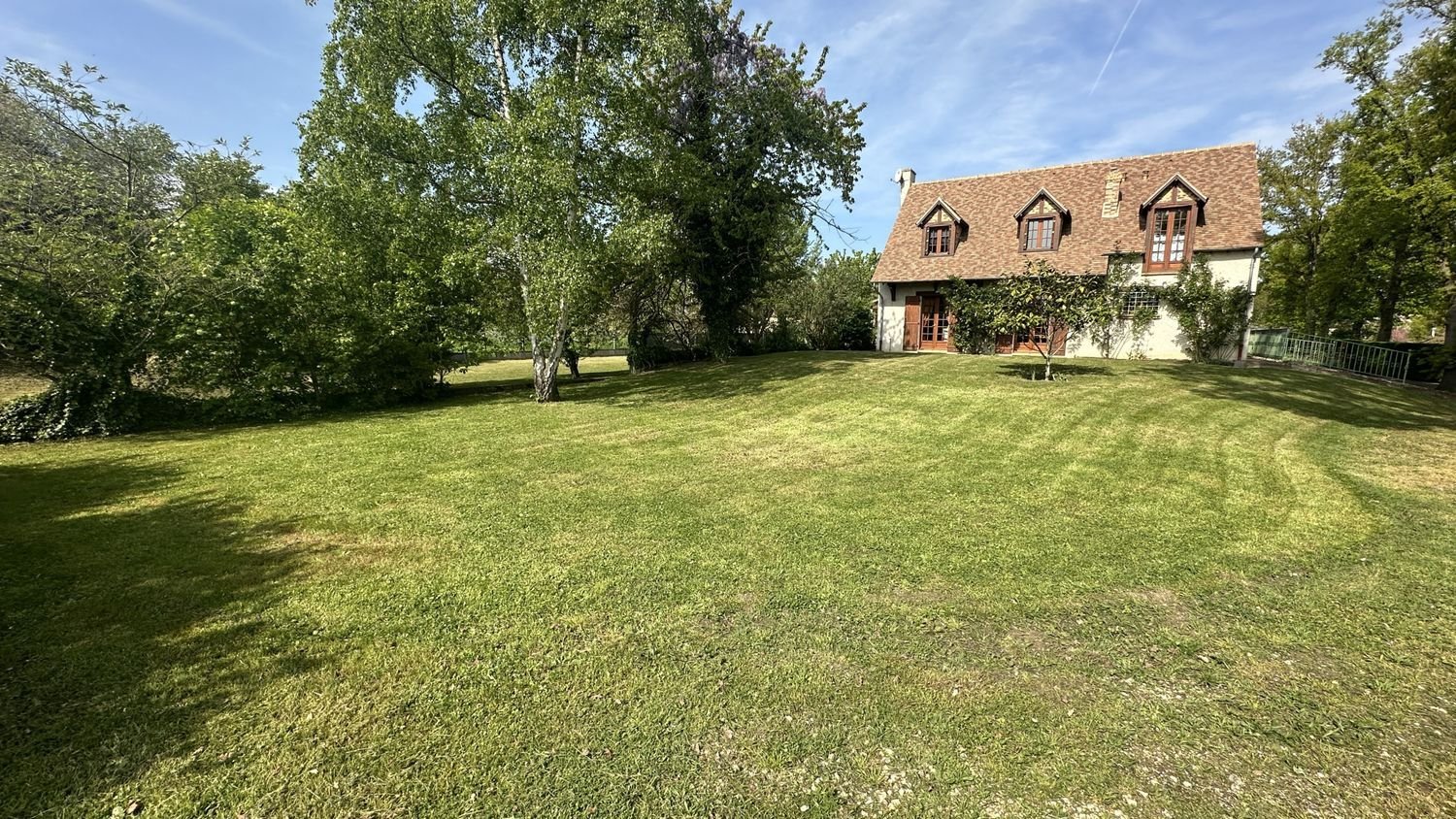 Maison à vendre, 300m², Boissy-sous-Saint-Yon
