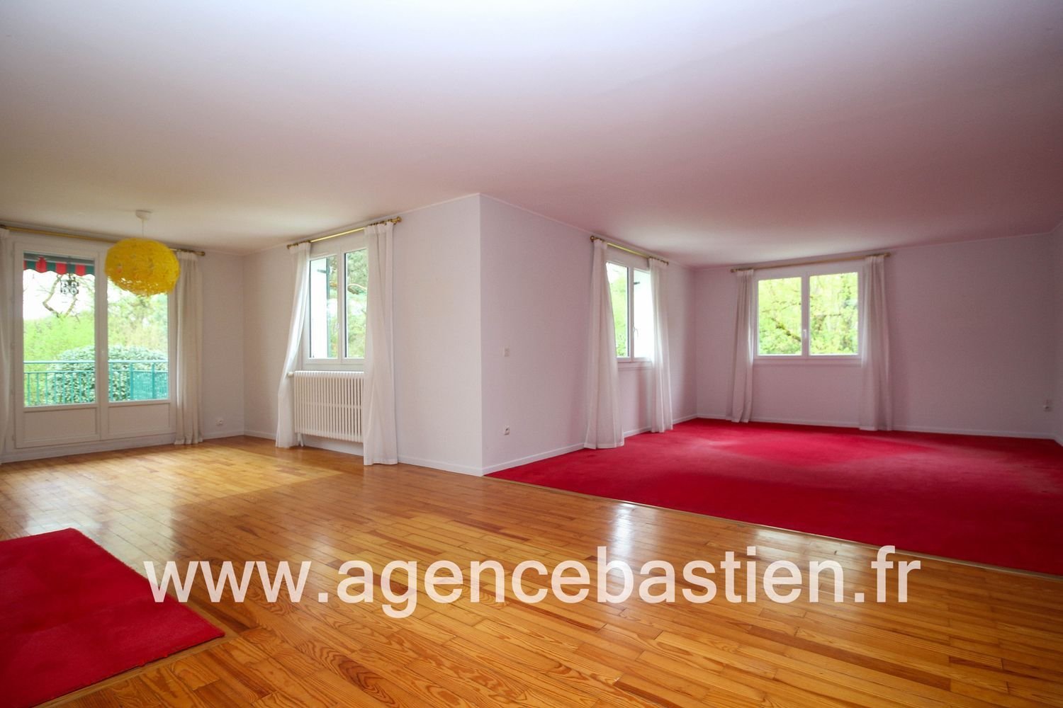 Maison à vendre, 171m², Saint-Genis-Pouilly