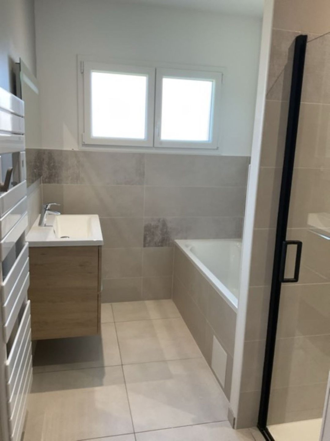 Maison à louer, 98m², Bicqueley