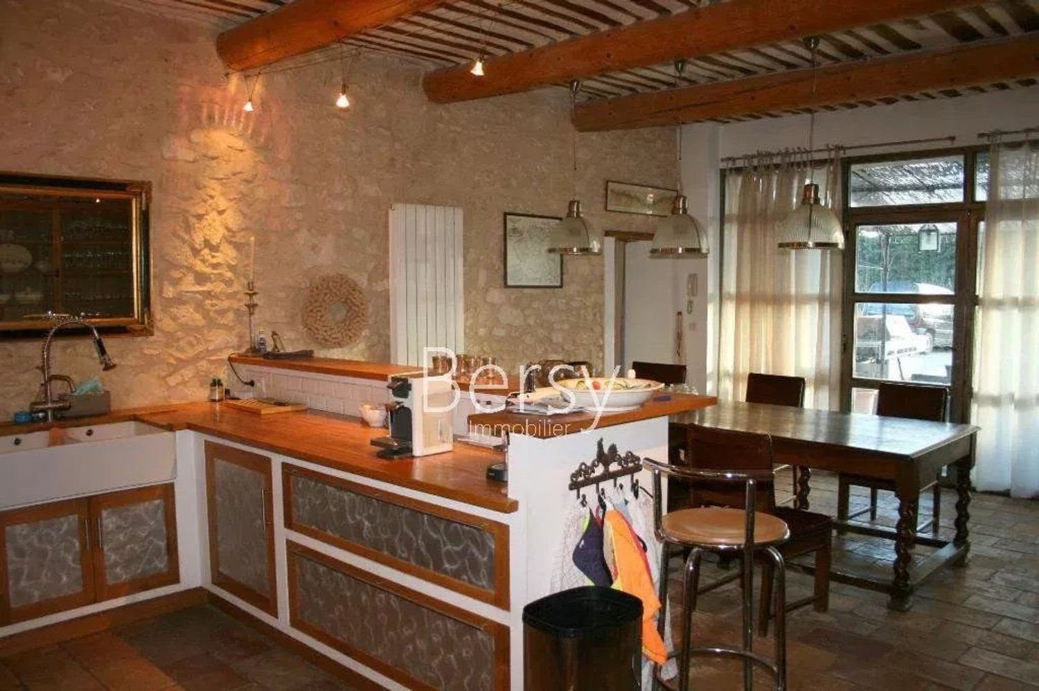 Maison à vendre, 310m², Carpentras