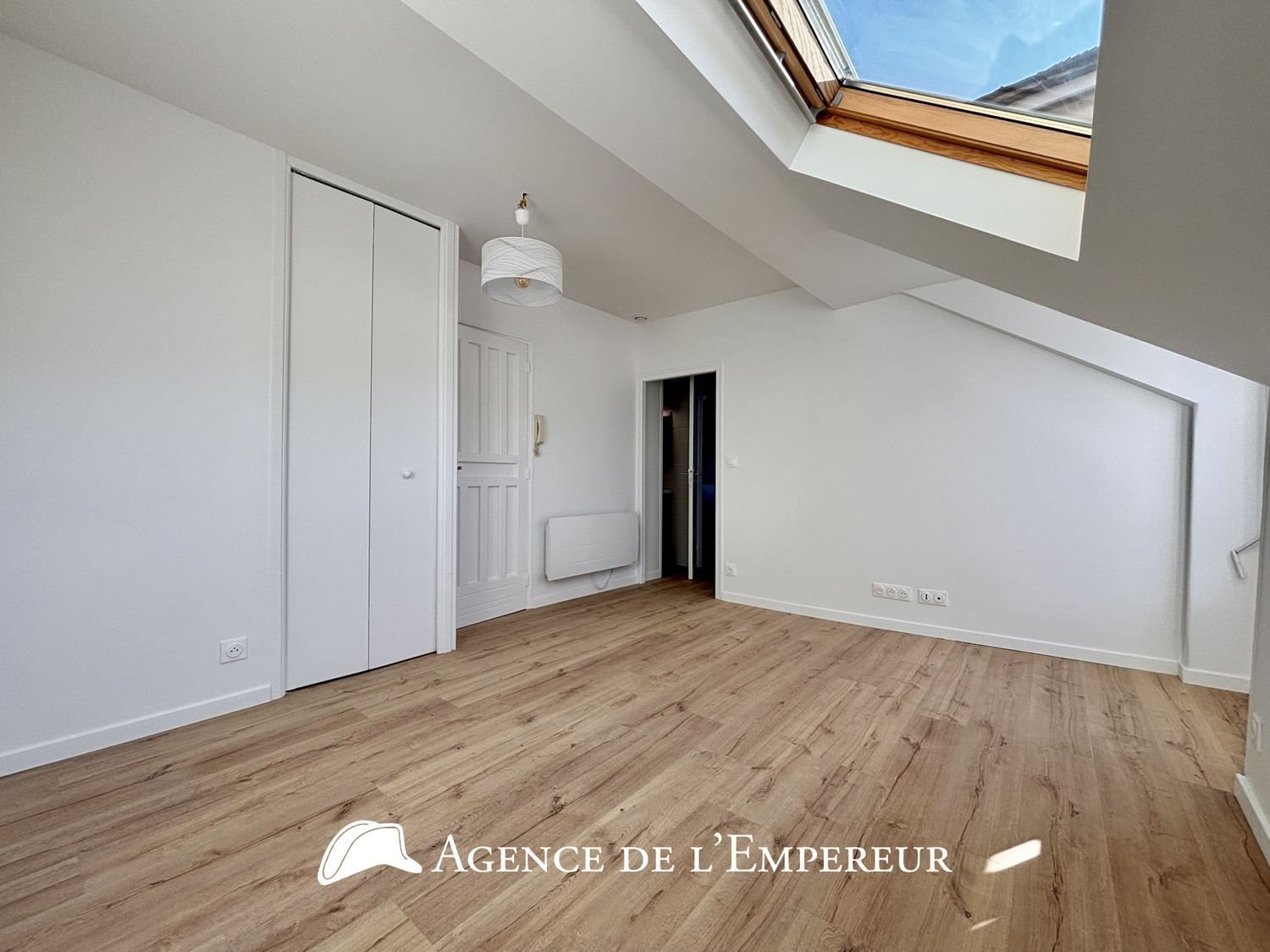 Appartement à louer, 25m², Nanterre