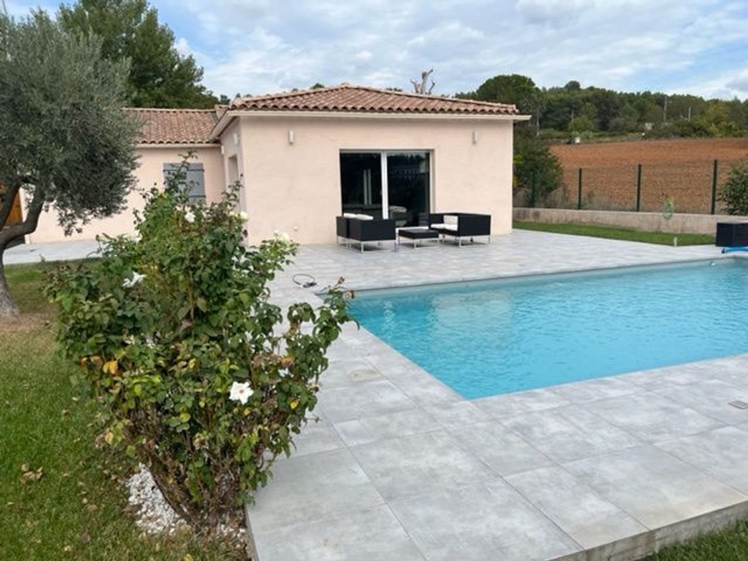 Maison à vendre, 132m², Meyreuil
