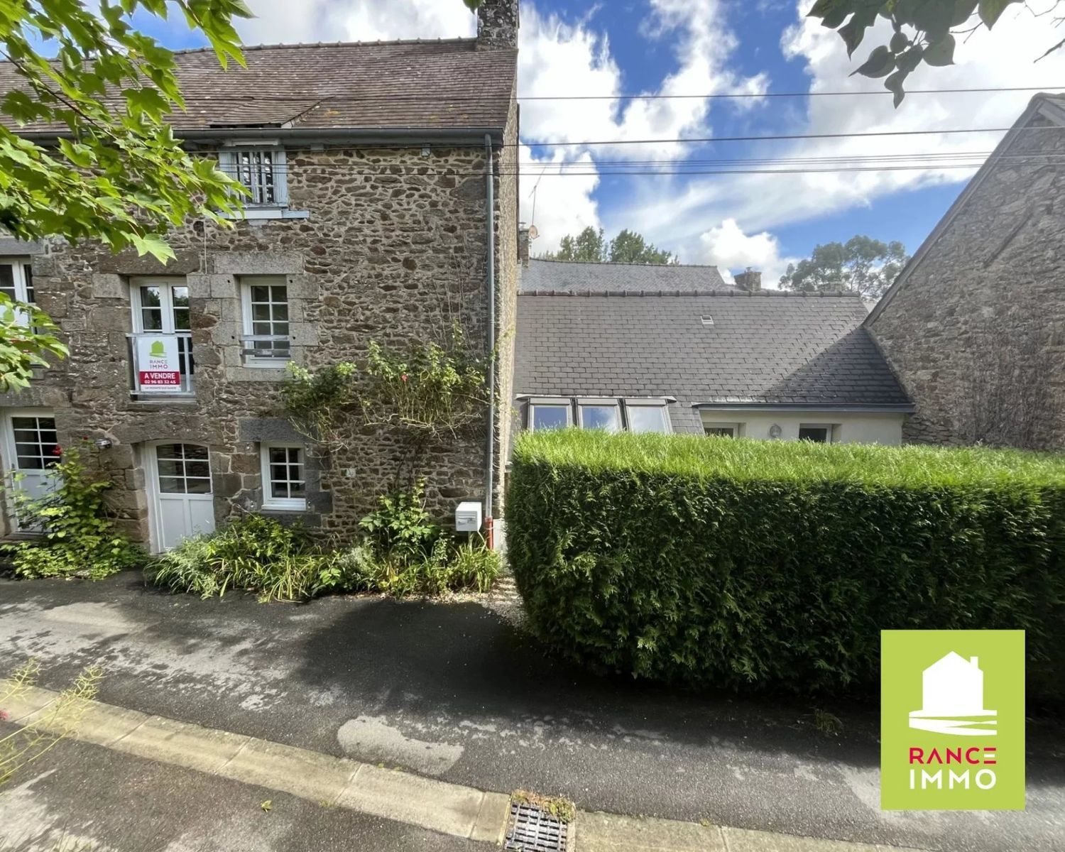 Maison à vendre, 95m², La Vicomté-sur-Rance