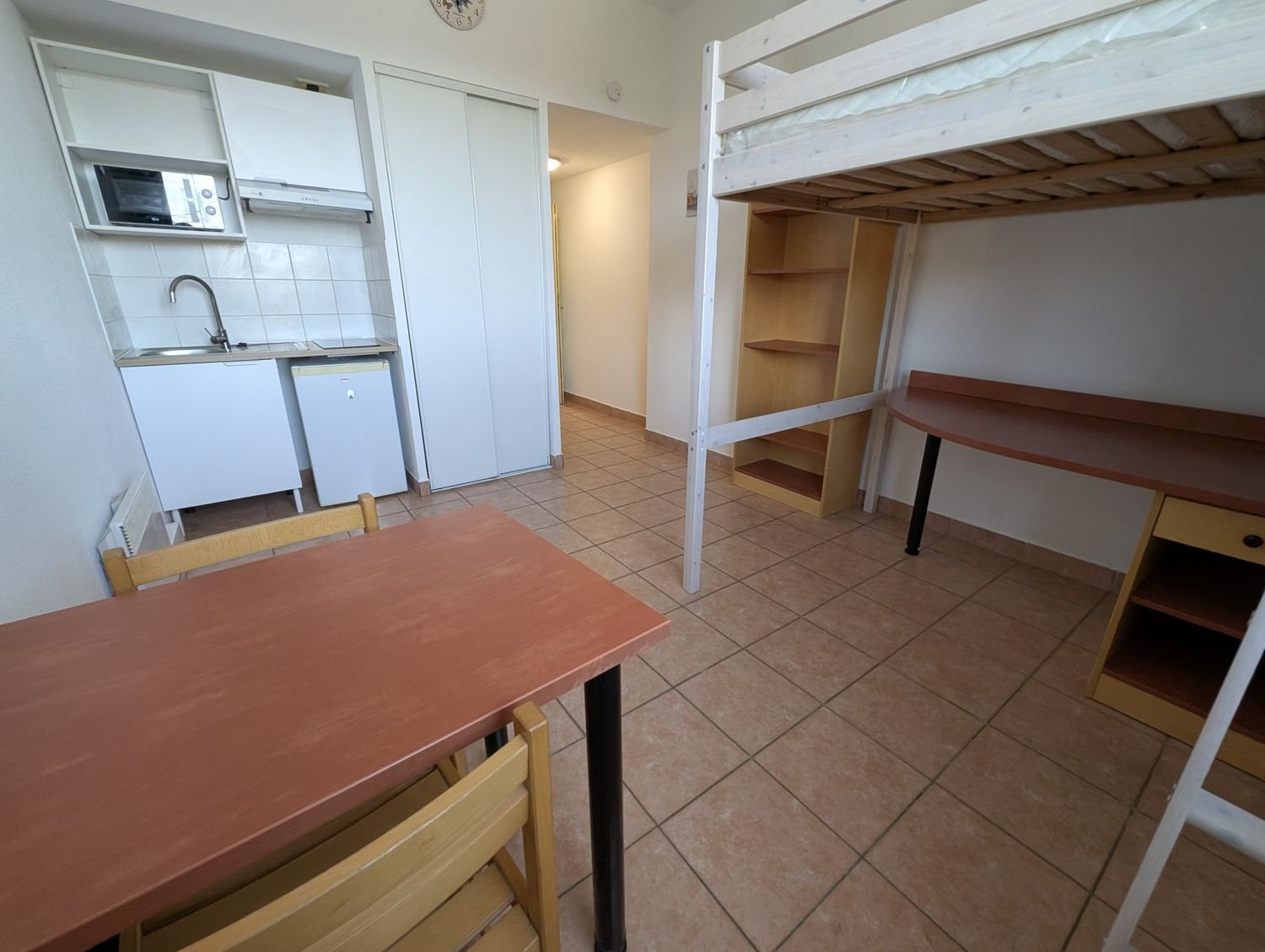 Appartement à louer, 21m², Nîmes