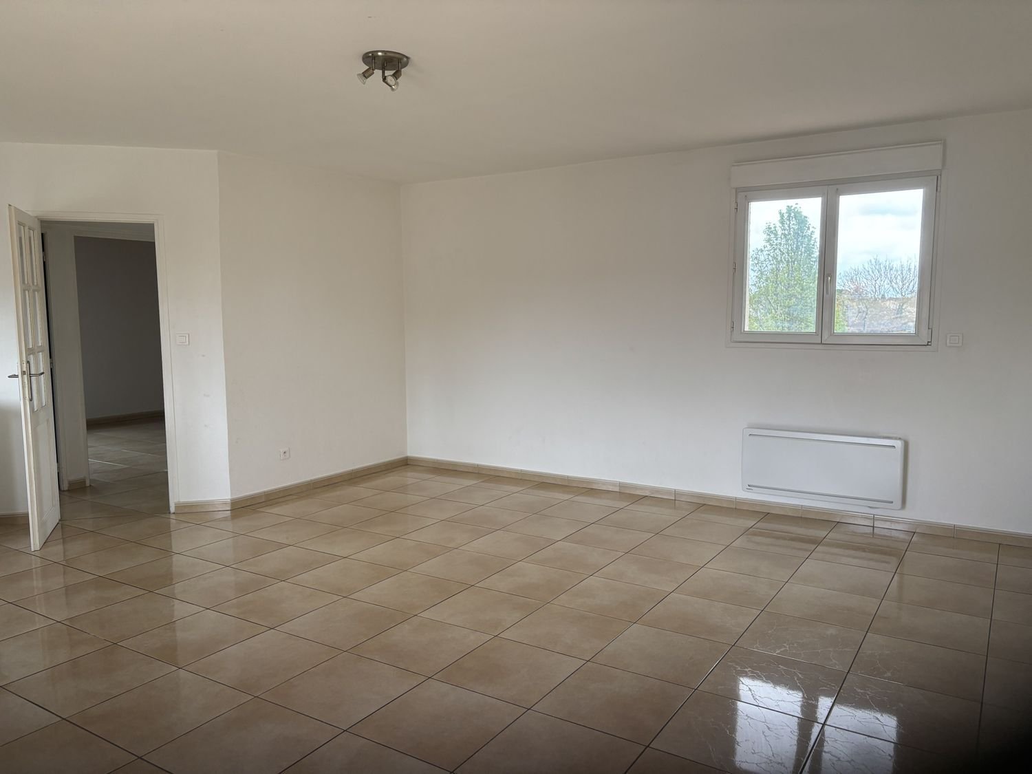 Appartement à louer, 71m², Castelginest