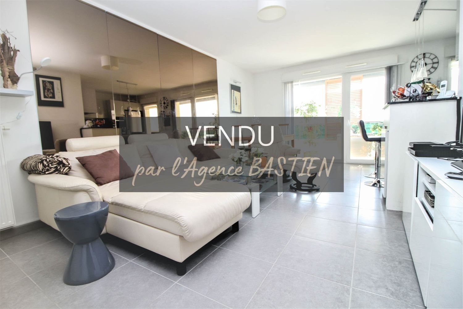 Appartement à vendre, 71m², Saint-Genis-Pouilly