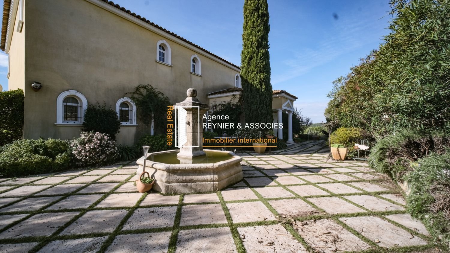 Maison à vendre, 286m², Trans-en-Provence