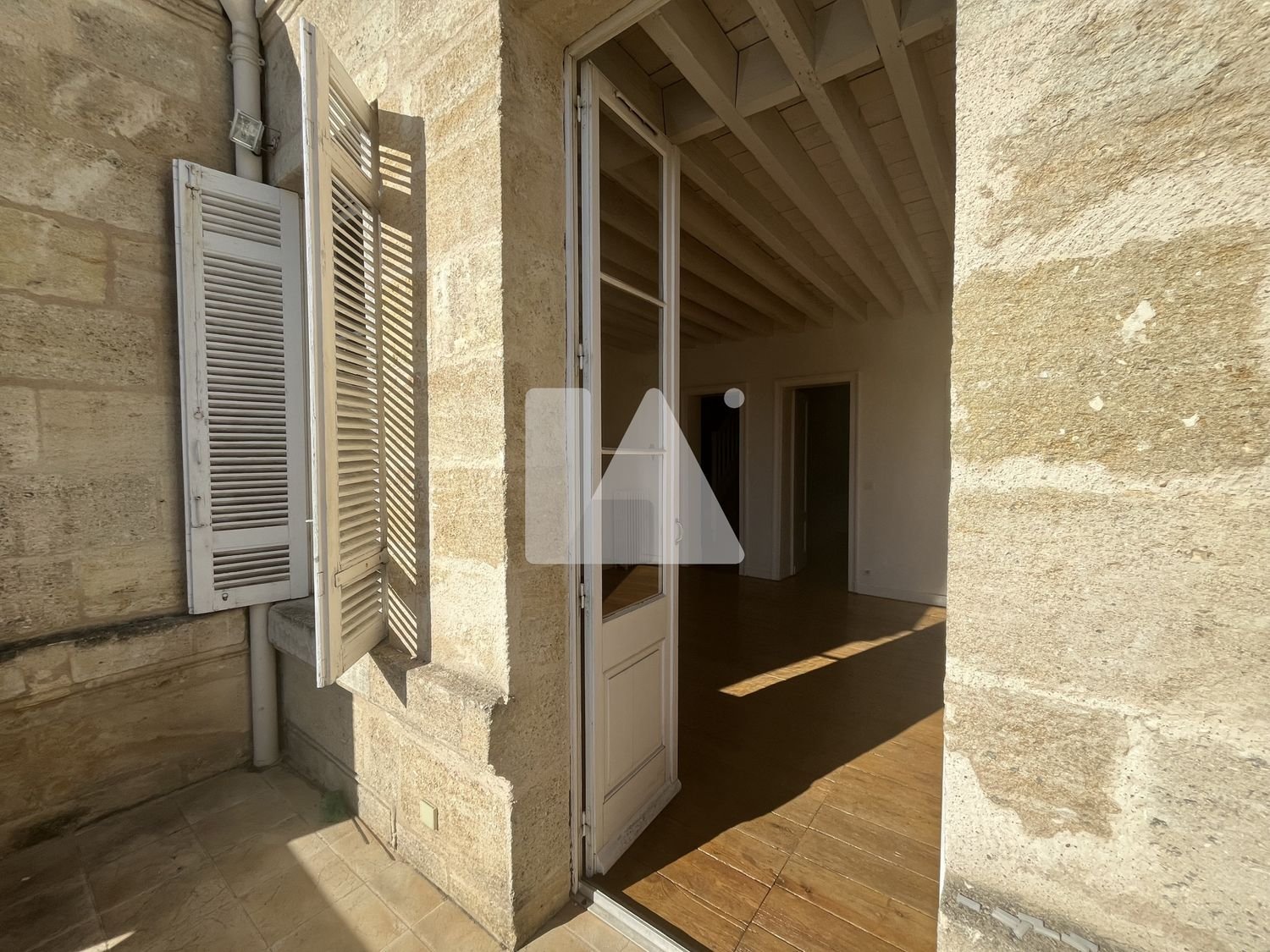 Appartement à louer, 107m², Bordeaux
