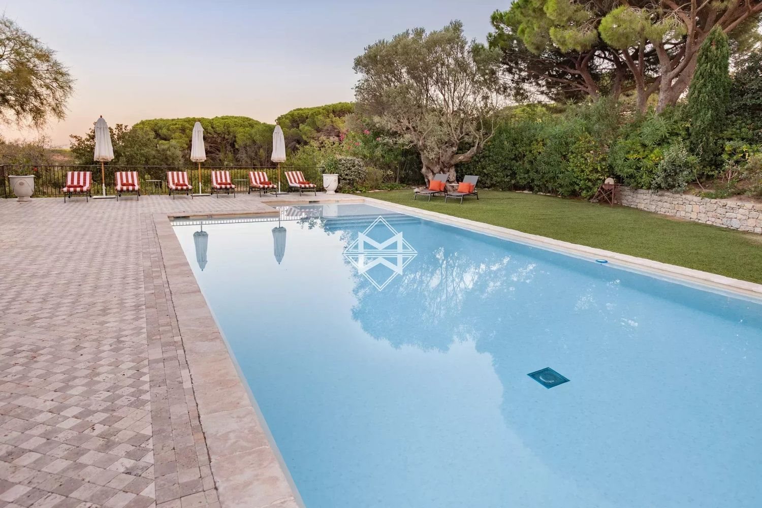 Maison à louer, 250m², Ramatuelle