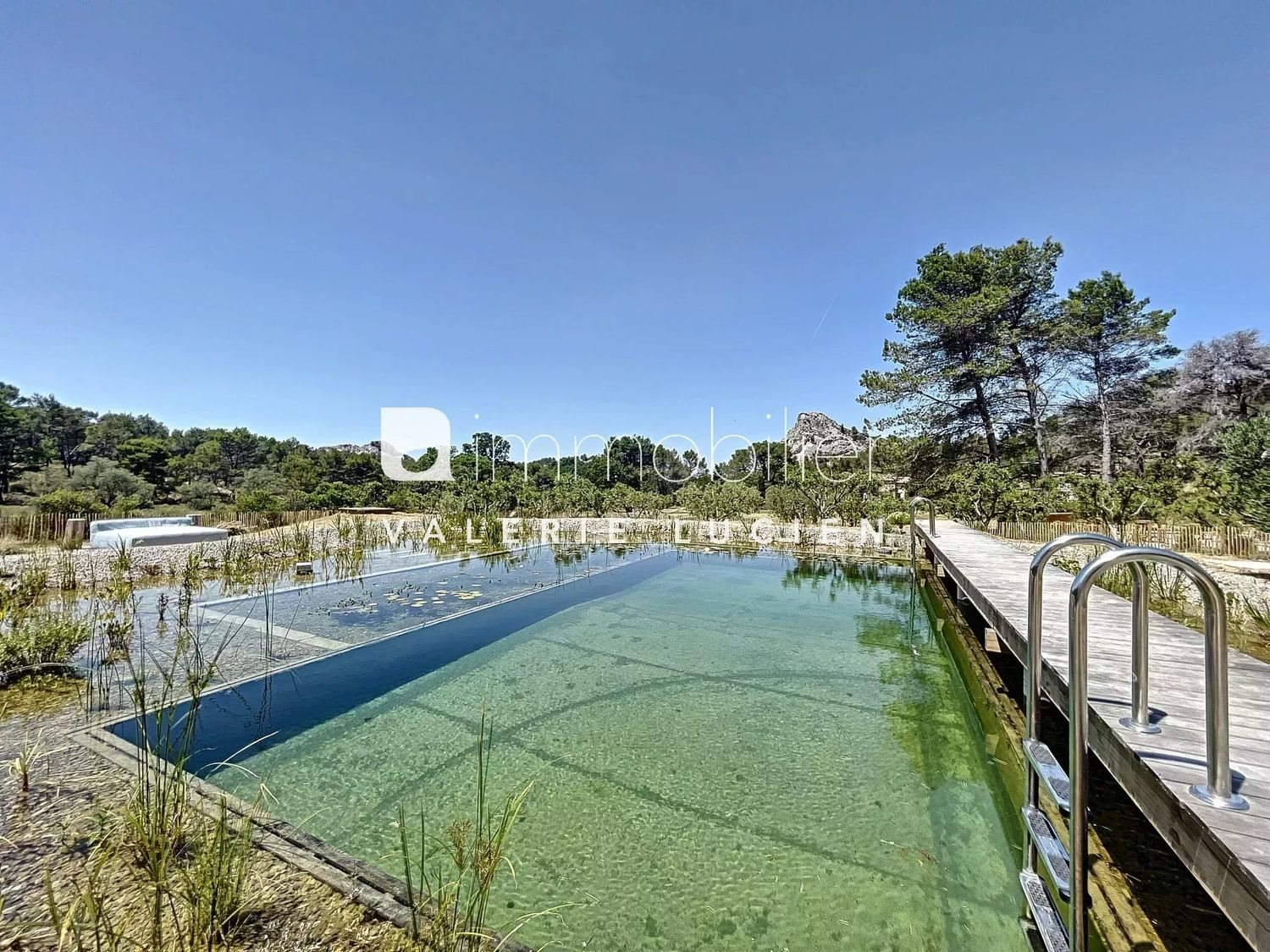 Maison à louer, 250m², Saint-Rémy-de-Provence