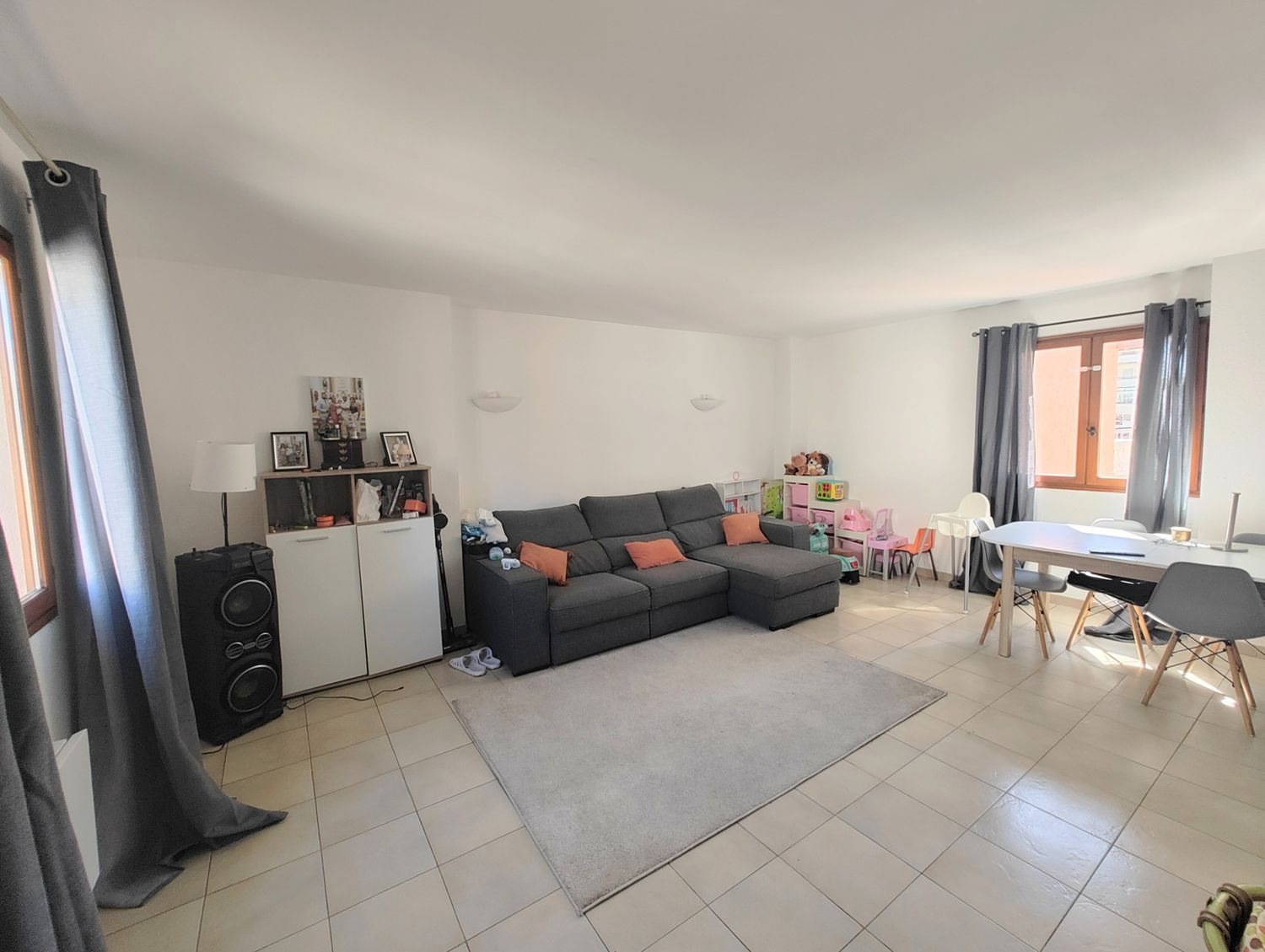 Appartement à vendre, 73m², Fréjus