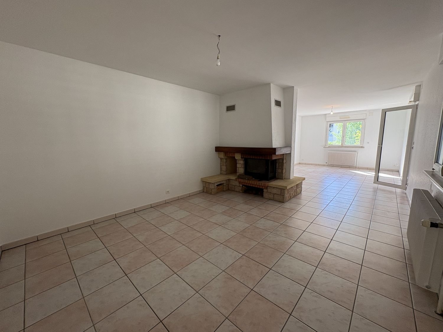 Maison à louer, 106m², Village-Neuf