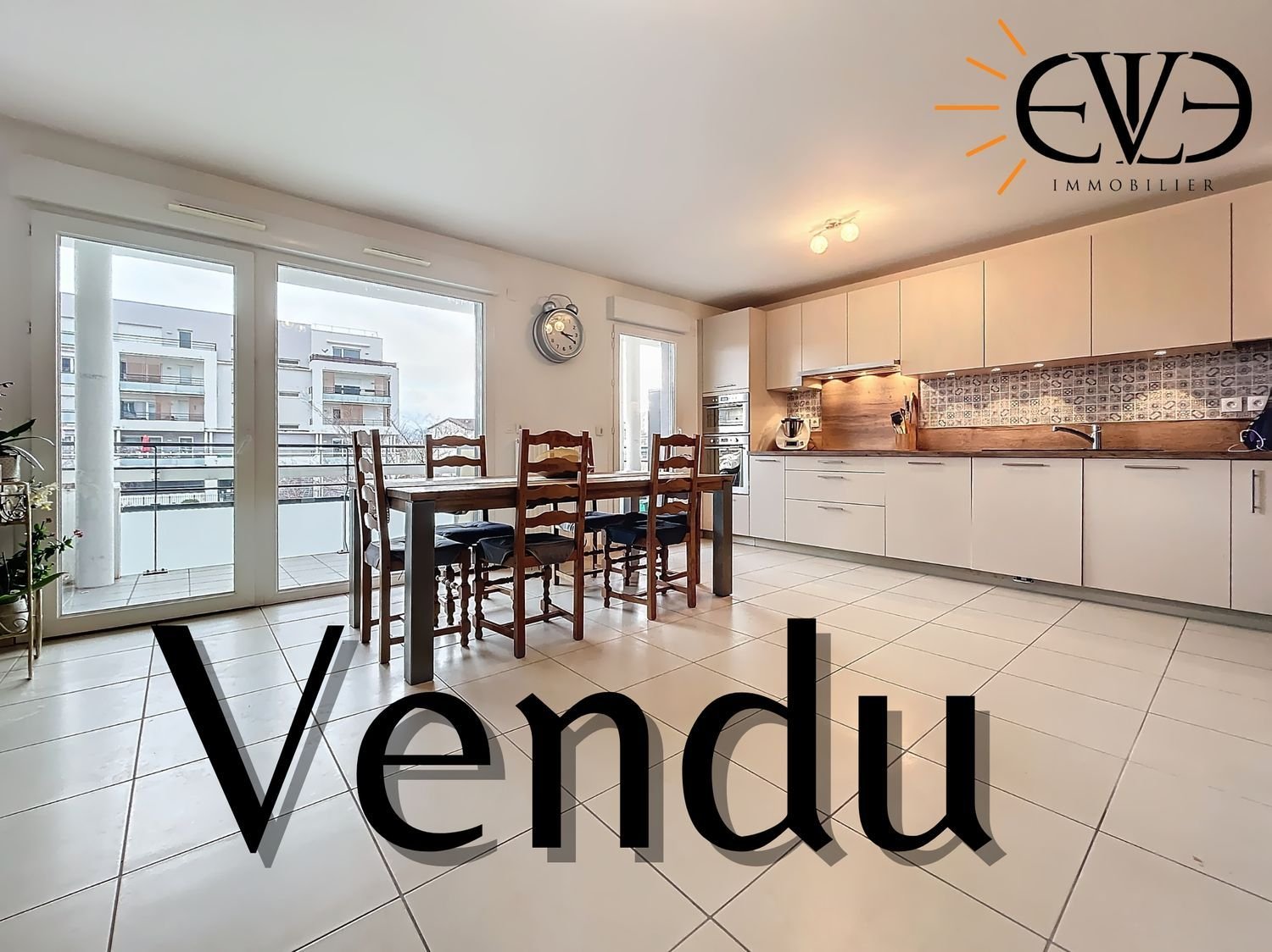 Appartement à vendre, 73m², Saint-Genis-Pouilly
