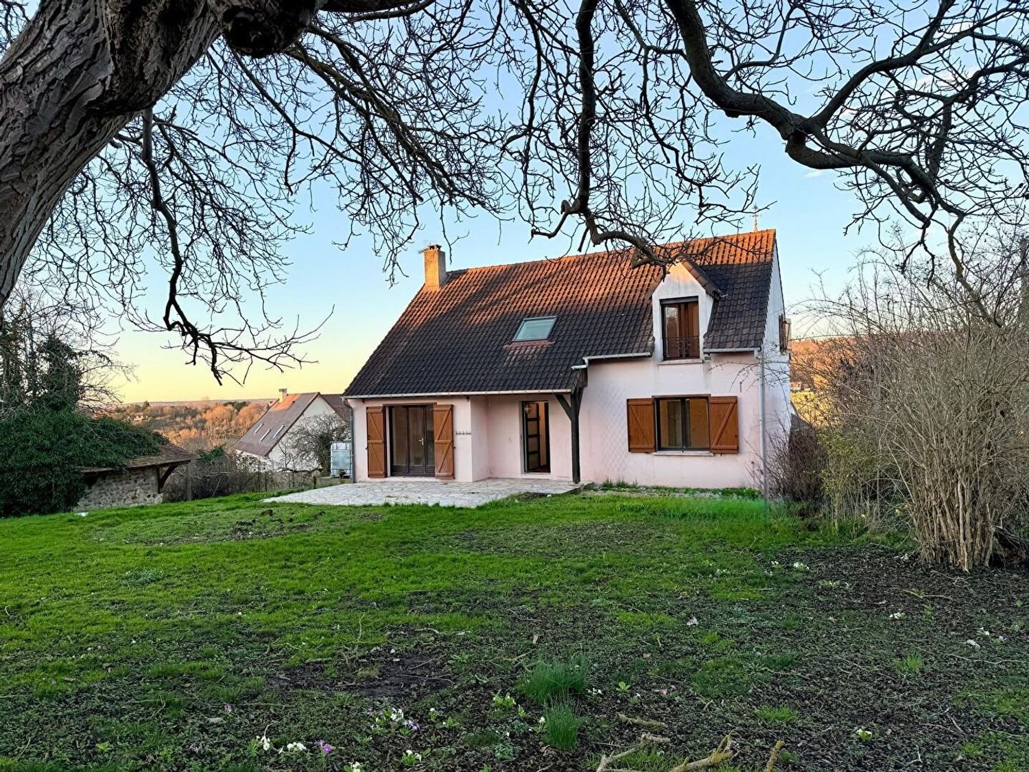 Maison à vendre, 140m², Bazemont