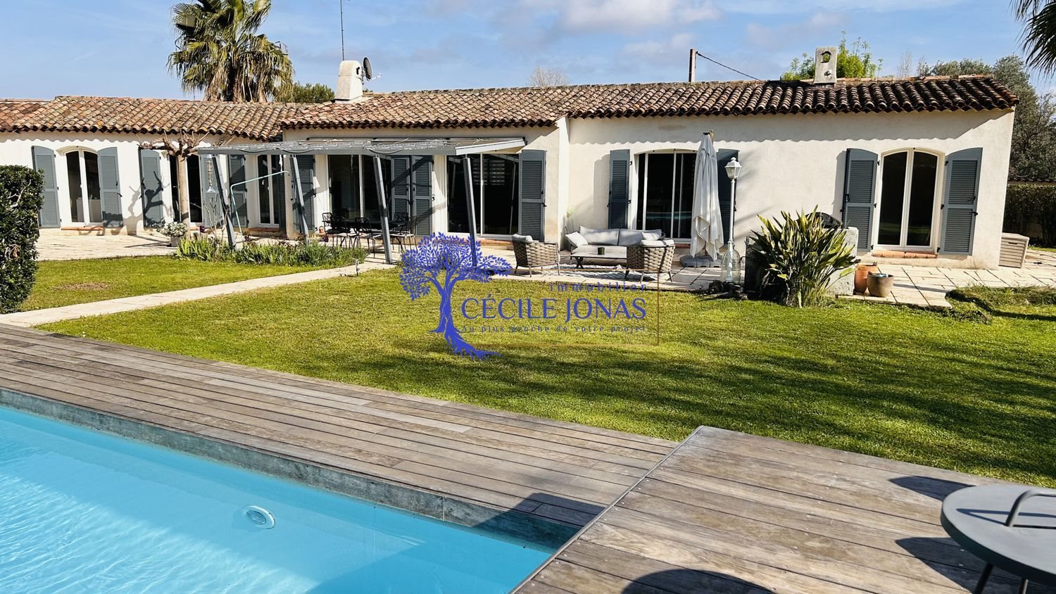 Maison à vendre, 163m², Solliès-Ville