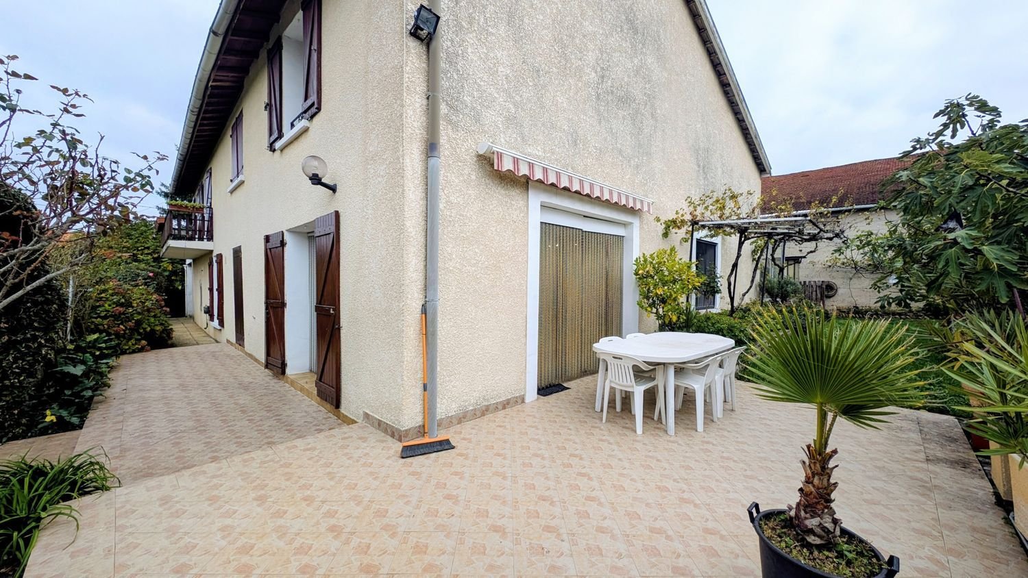 Maison à vendre, 295m², Ambronay