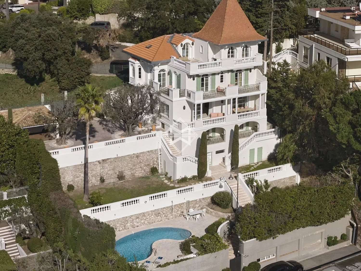 Maison à louer, 450m², Cannes