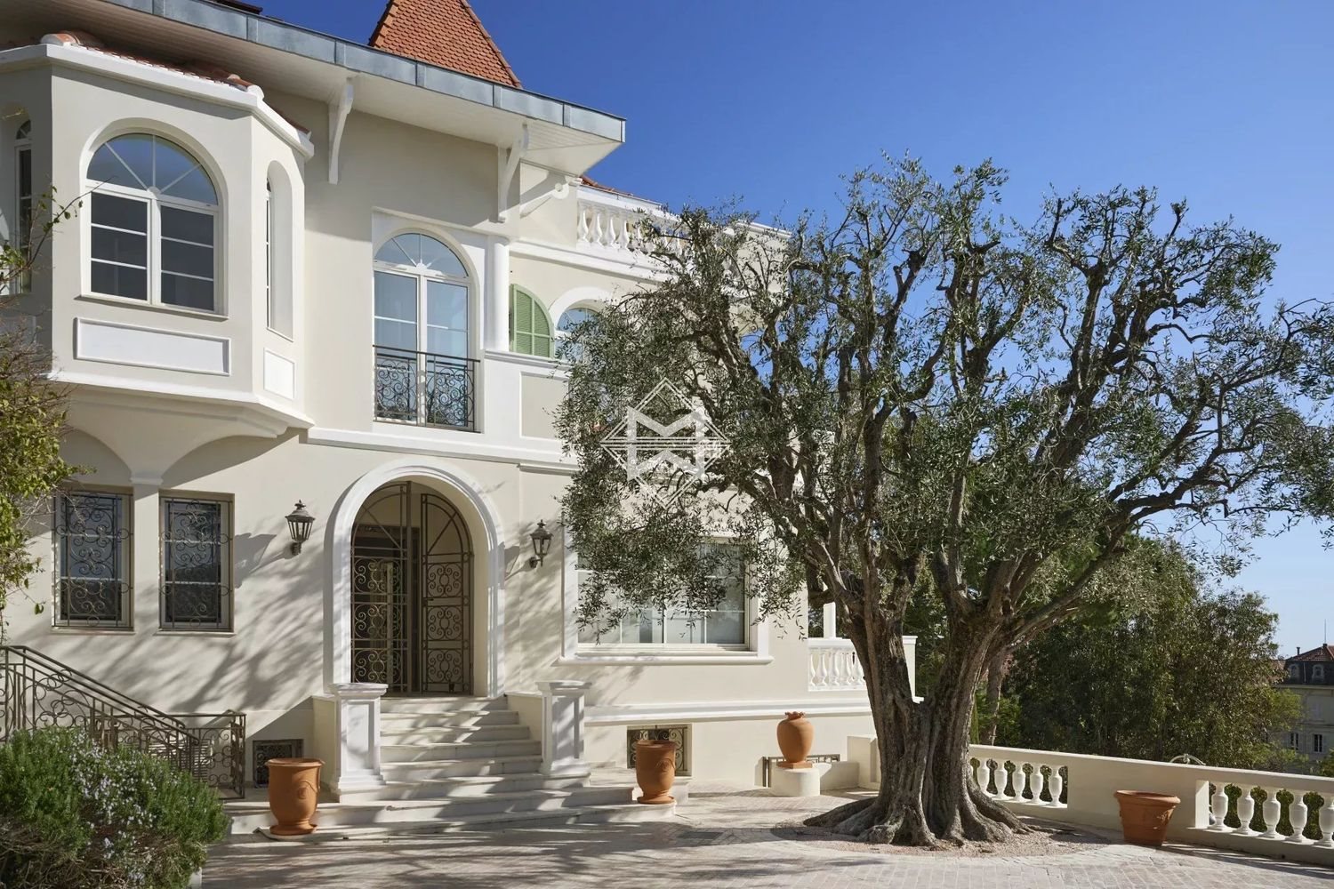 Maison à louer, 450m², Cannes