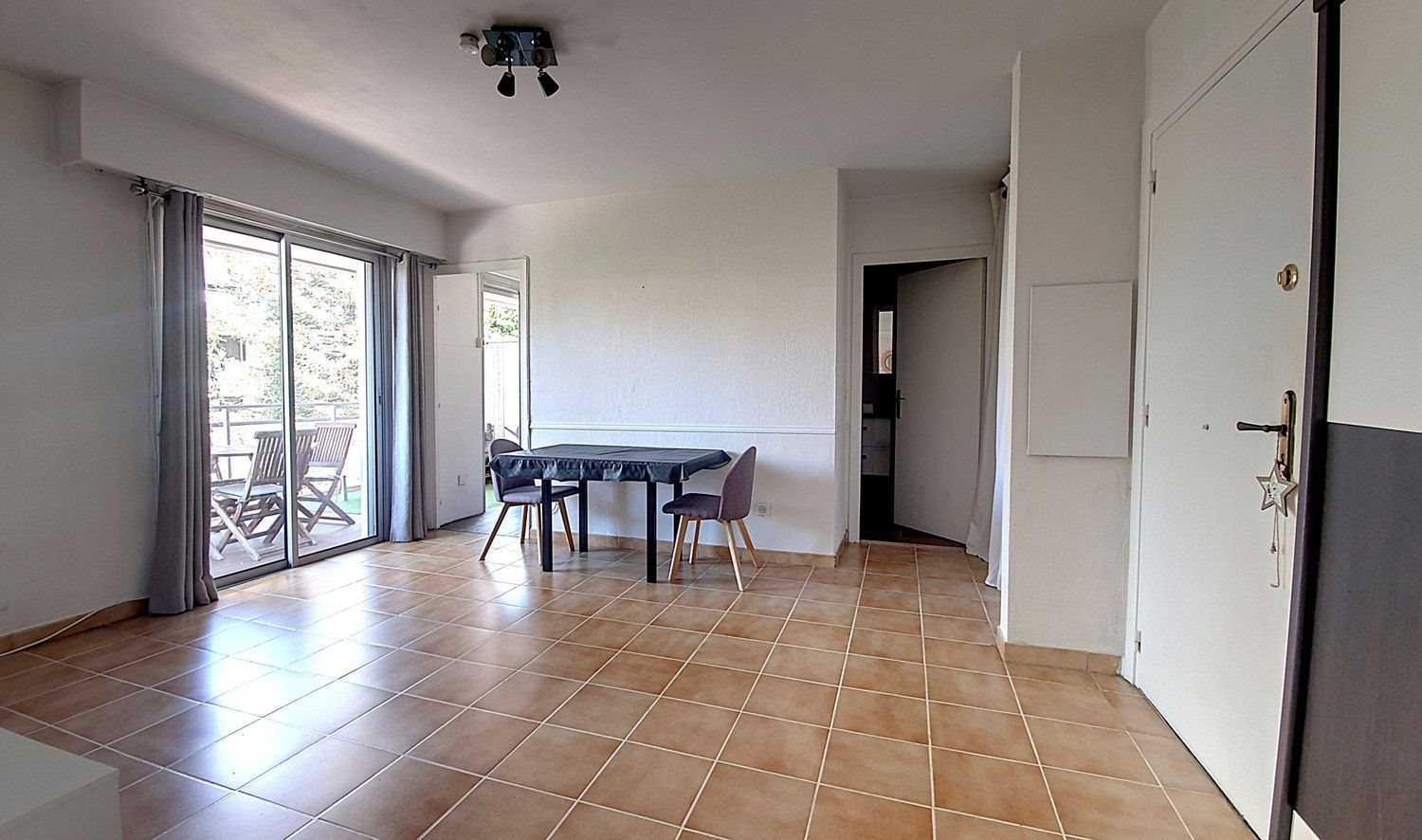 Appartement à vendre, 35m², Saint-Laurent-du-Var