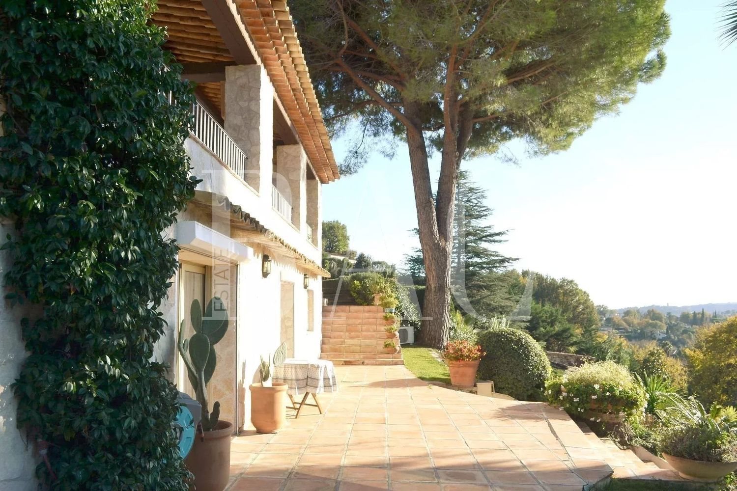 Maison à vendre, 300m², Saint-Paul-de-Vence