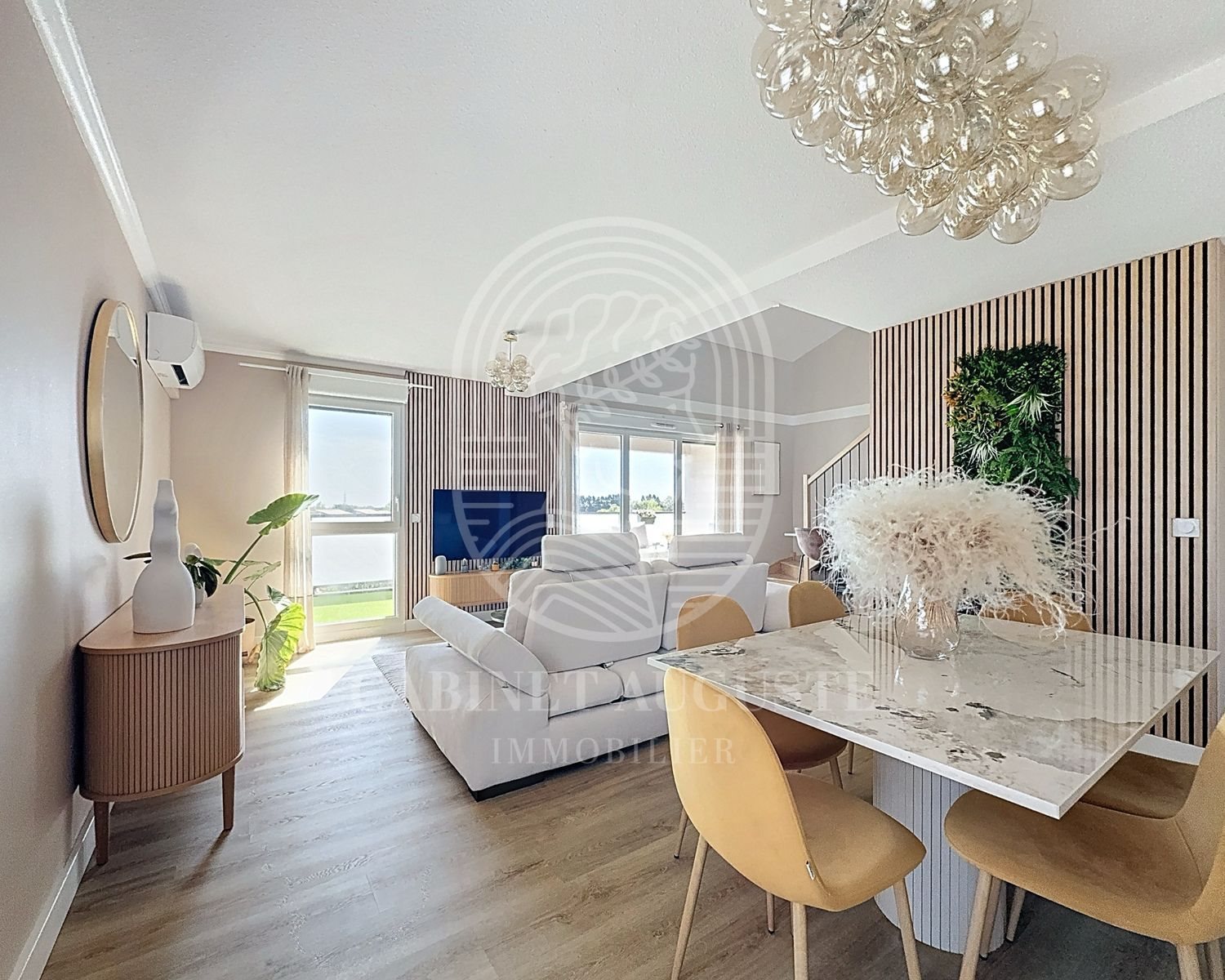 Appartement à louer, 90m², Baillargues