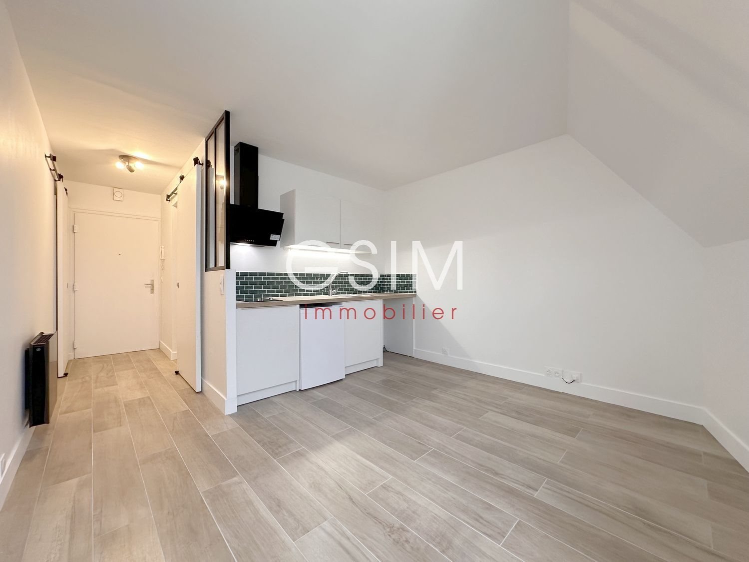 Appartement à louer, 21m², Garches