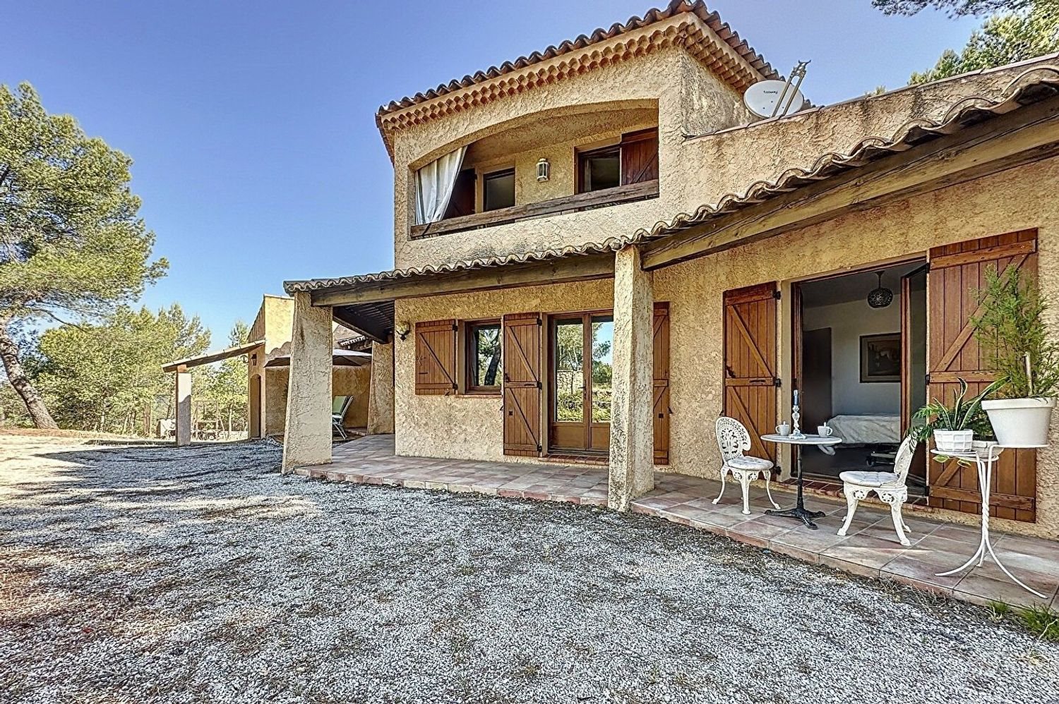 Maison à vendre, 158m², Châteauneuf-le-Rouge