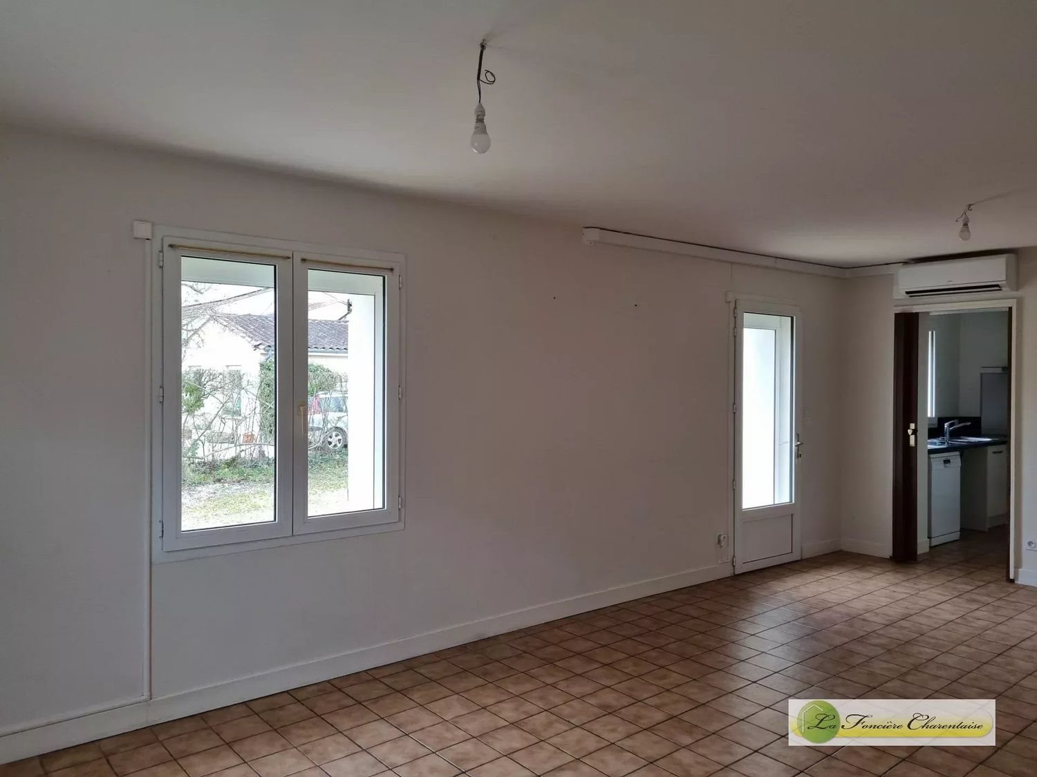Maison à louer, 101m², Mansle