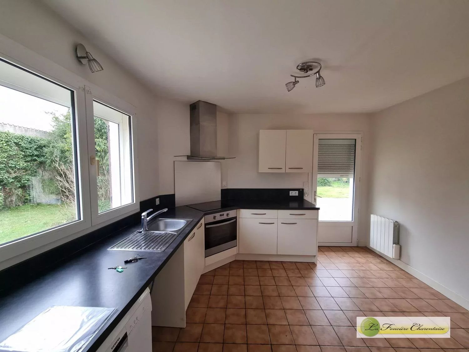 Maison à louer, 101m², Mansle