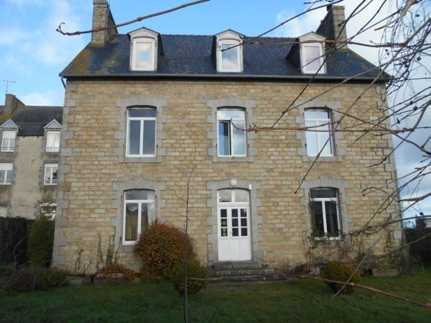 Maison à vendre, 213m², Bégard