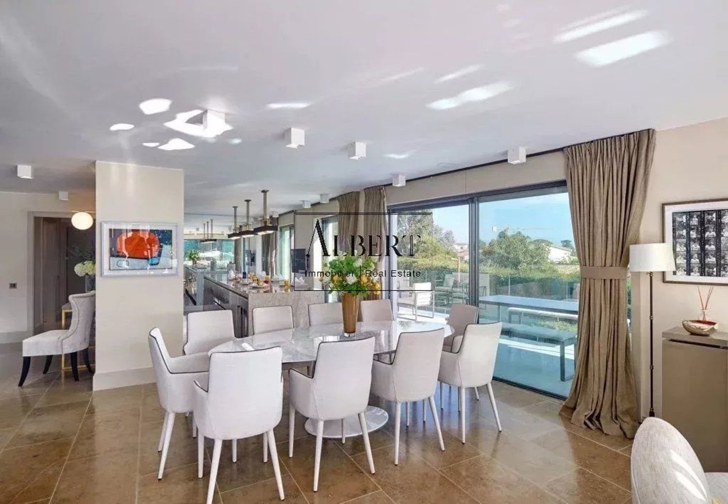 Maison à louer, 290m², Vallauris