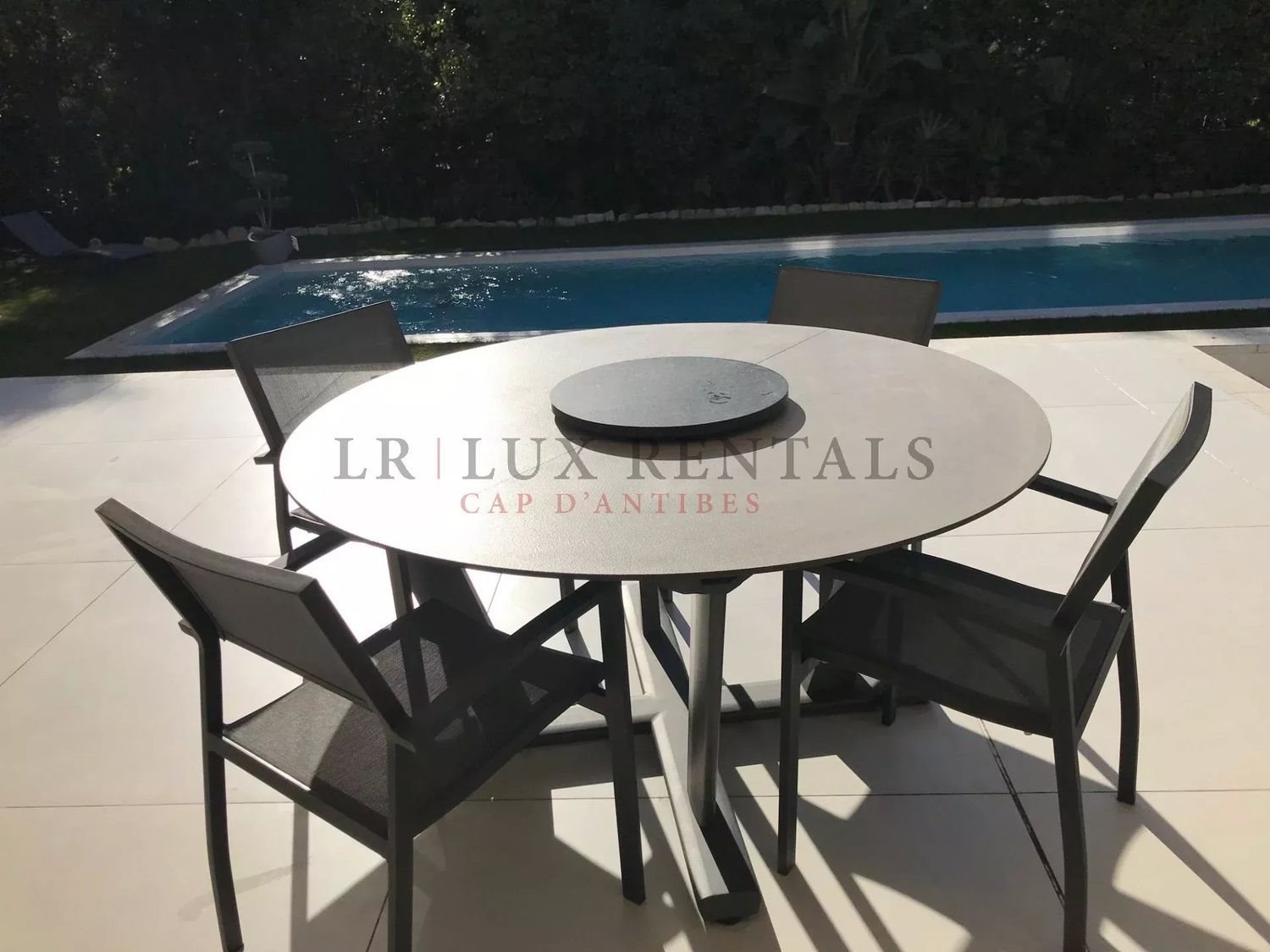 Maison à louer, 220m², Antibes