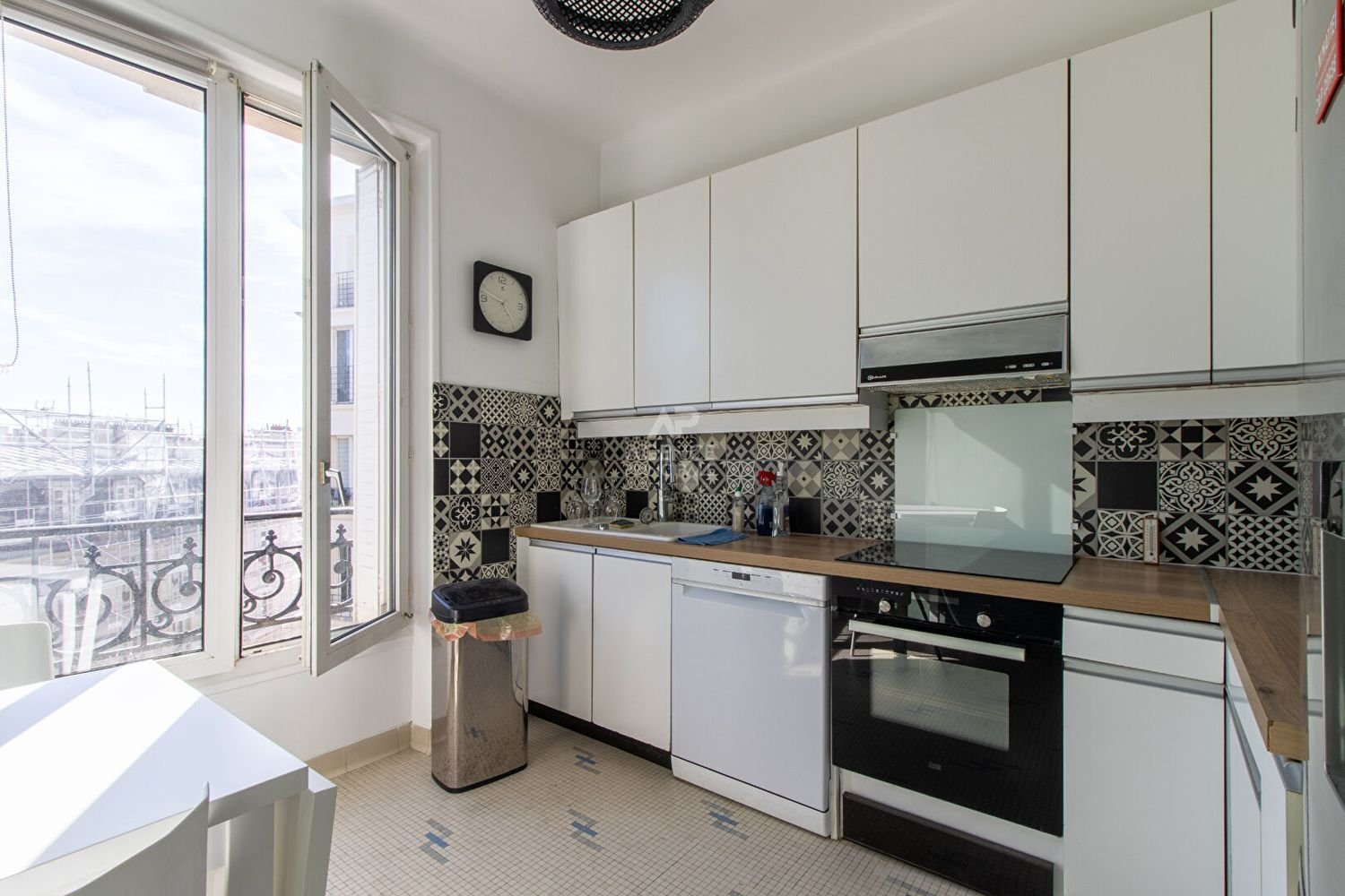 Appartement à louer, 47m², Paris 18ème