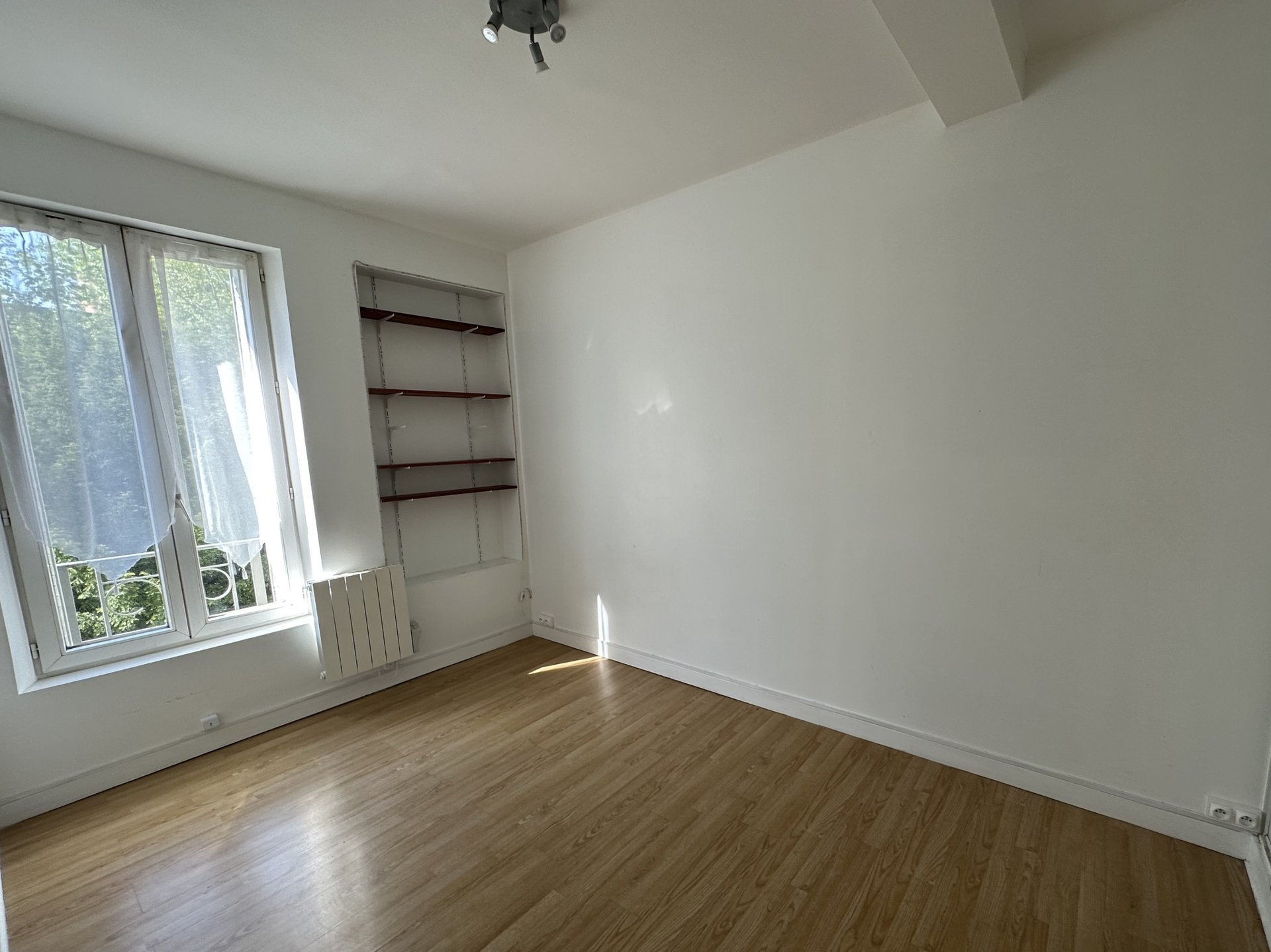 Appartement à louer, 19m², Viroflay