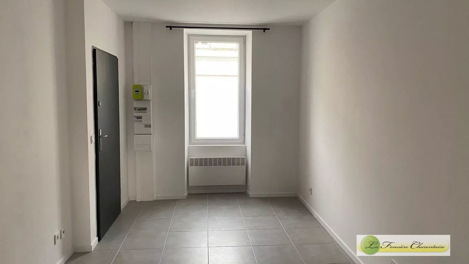 Appartement à louer, 25m², Angoulême