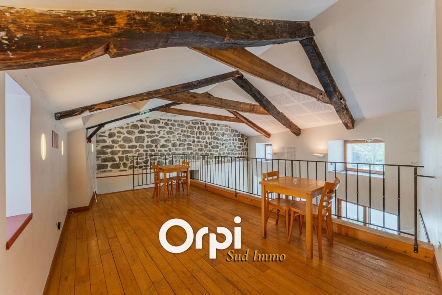 Maison à vendre, 211m², Mayres