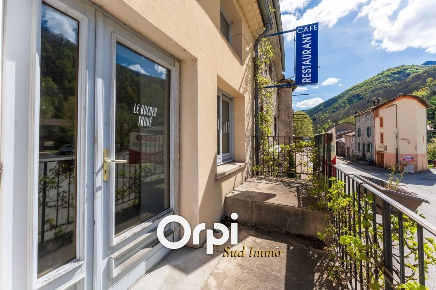 Maison à vendre, 211m², Mayres