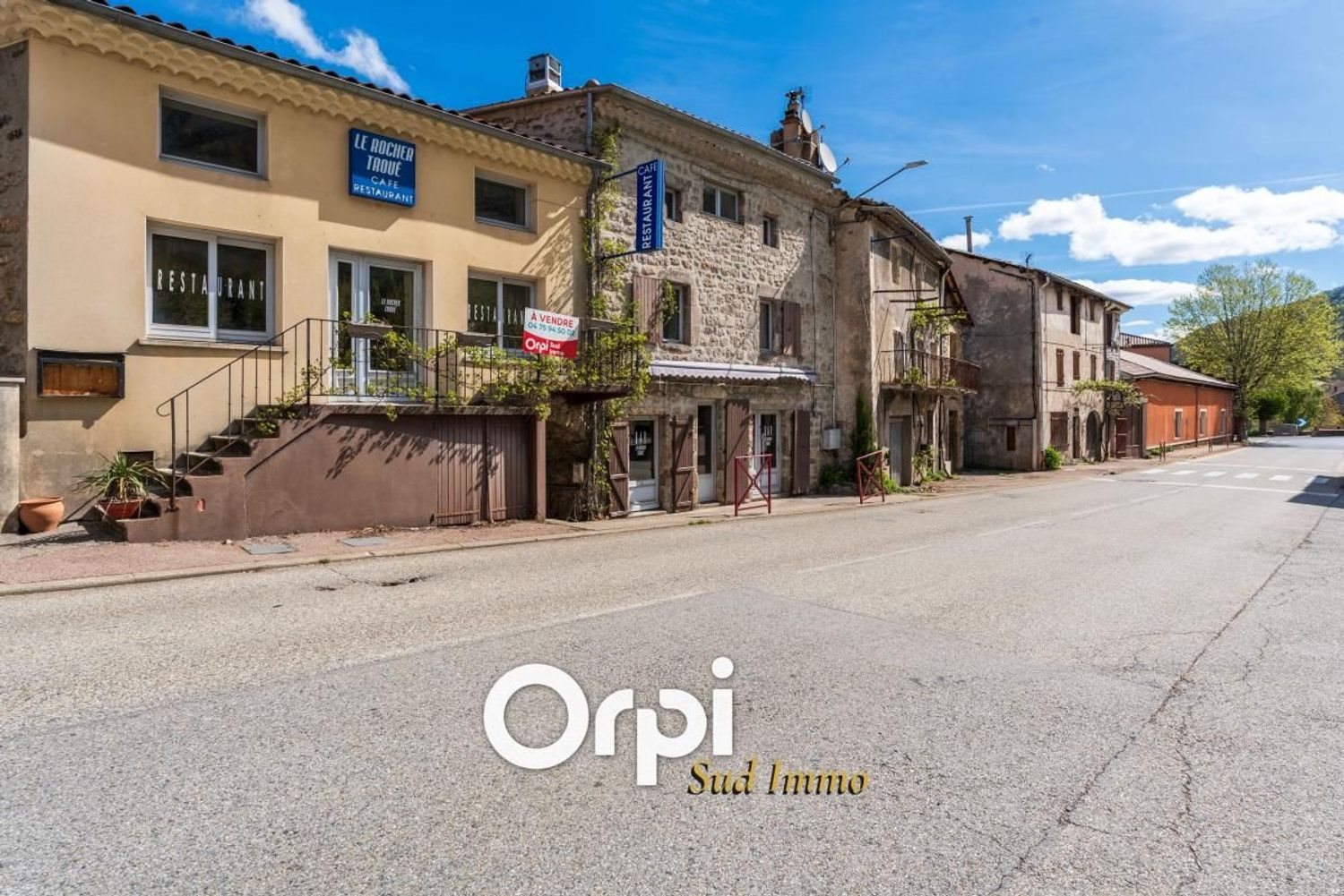 Maison à vendre, 211m², Mayres