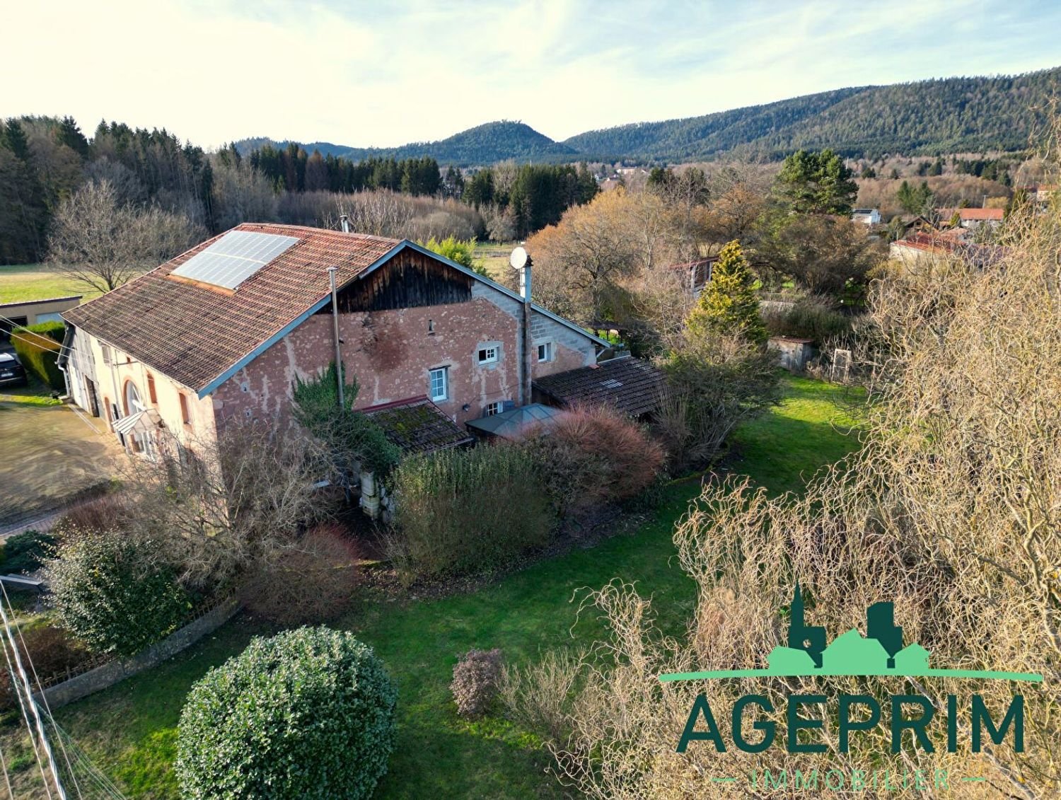 Maison à vendre, 288m², Étival-Clairefontaine