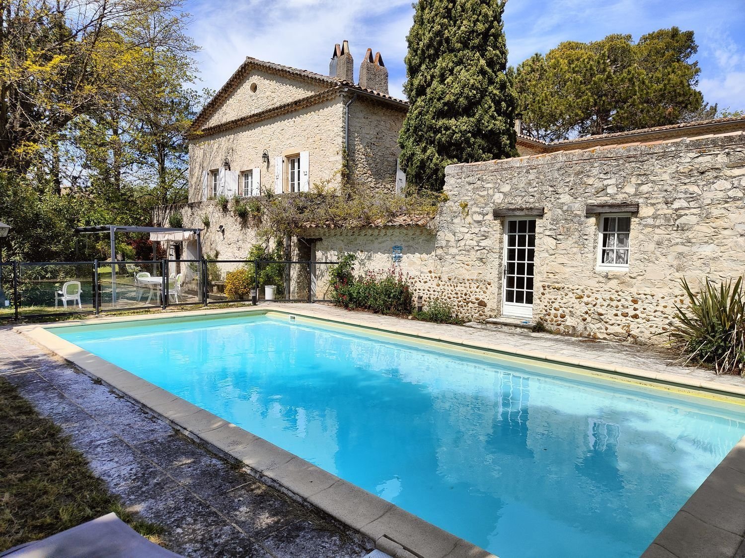 Maison à vendre, 348m², Saint-Marcel-lès-Sauzet