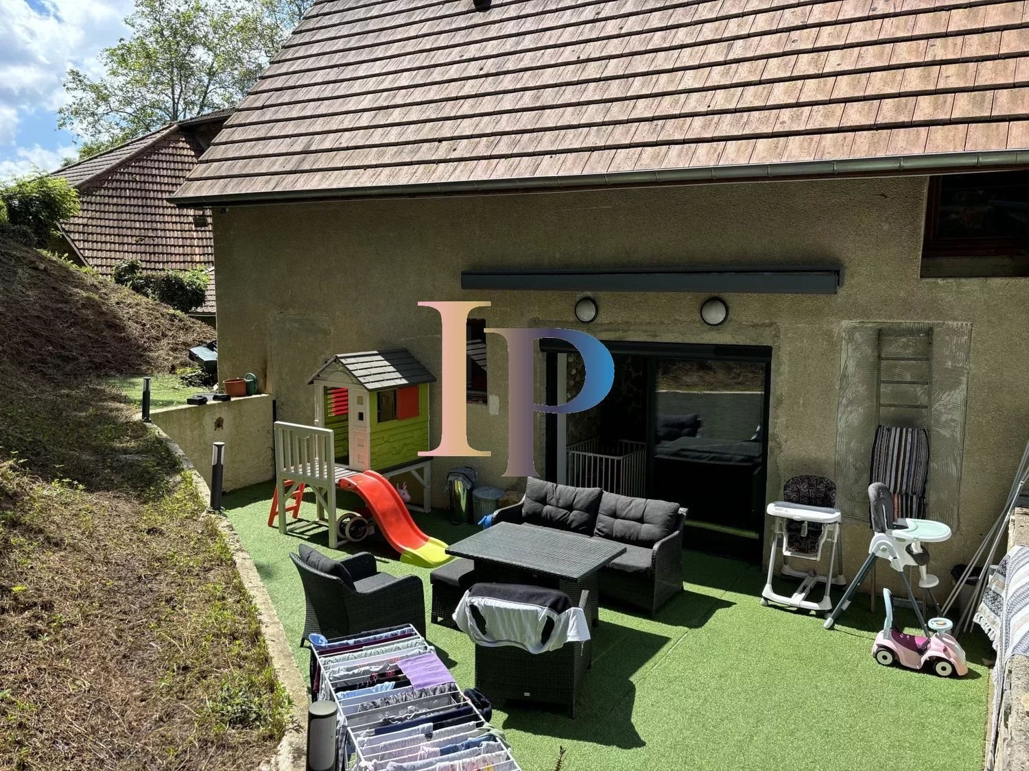 Maison à vendre, 170m², Perreux