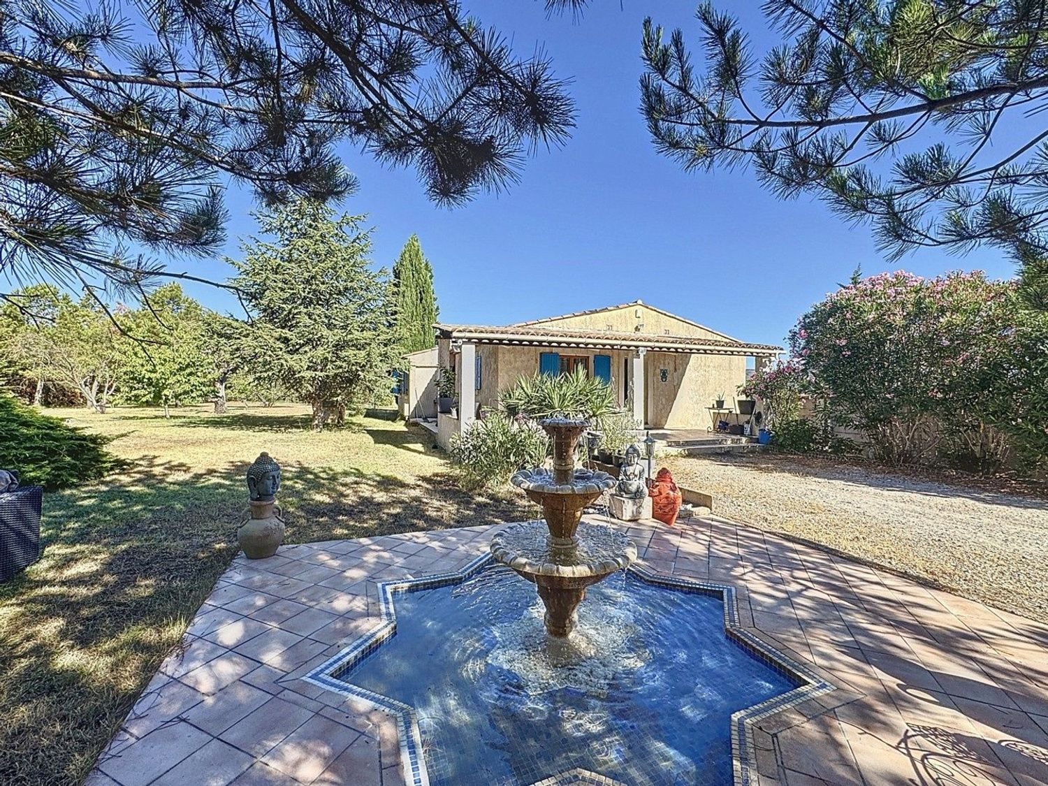 Maison à vendre, 102m², Trets