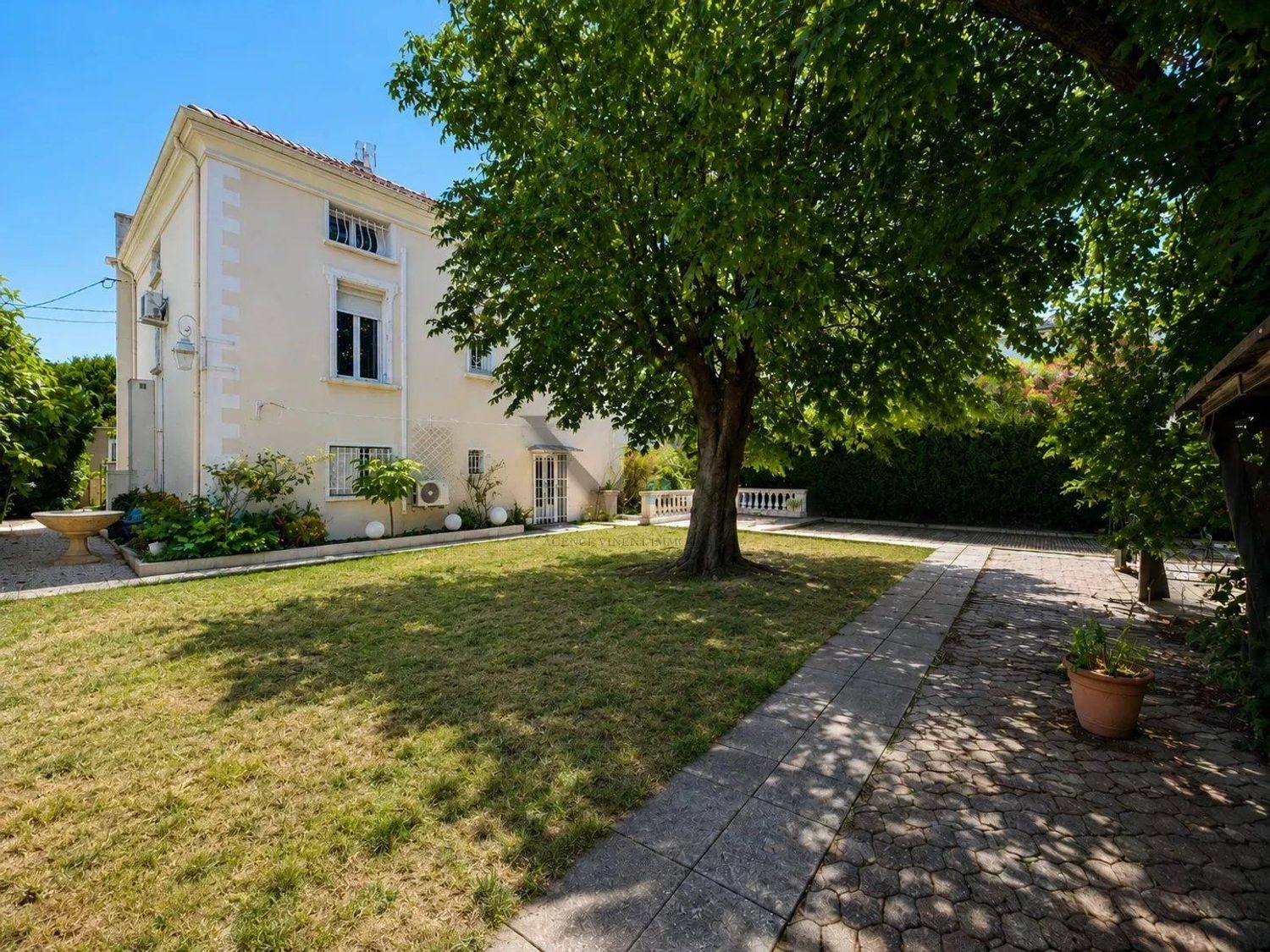 Maison à vendre, 207m², Montélimar