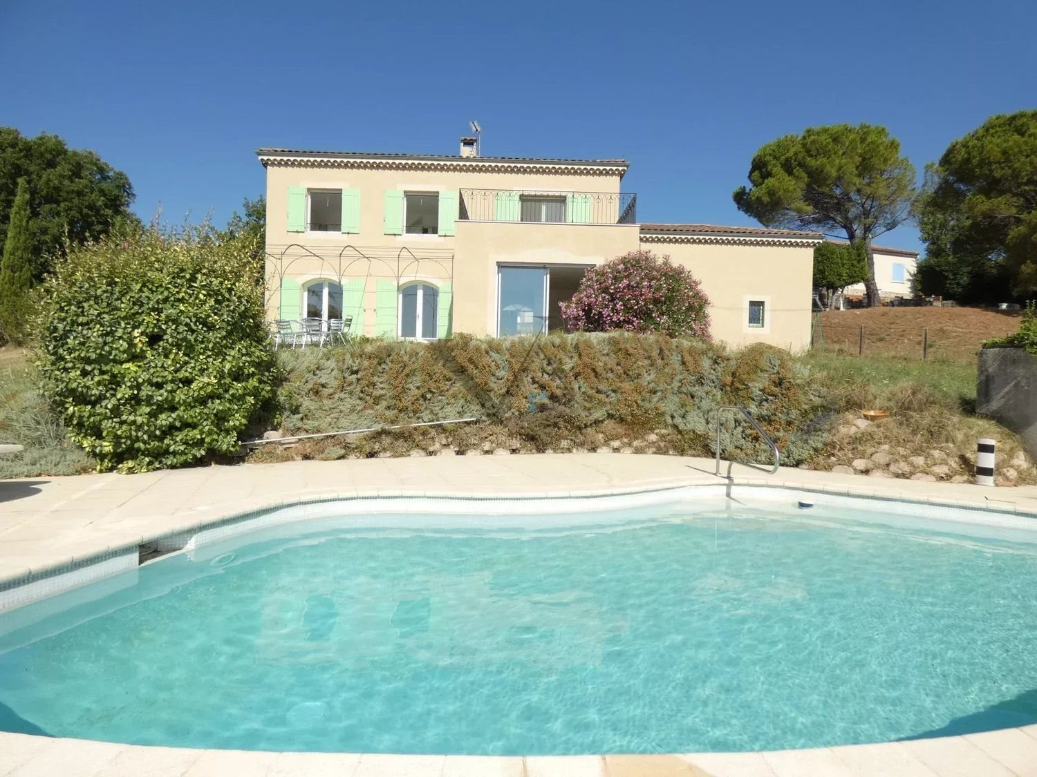 Maison à vendre, 185m², Bourg-Saint-Andéol