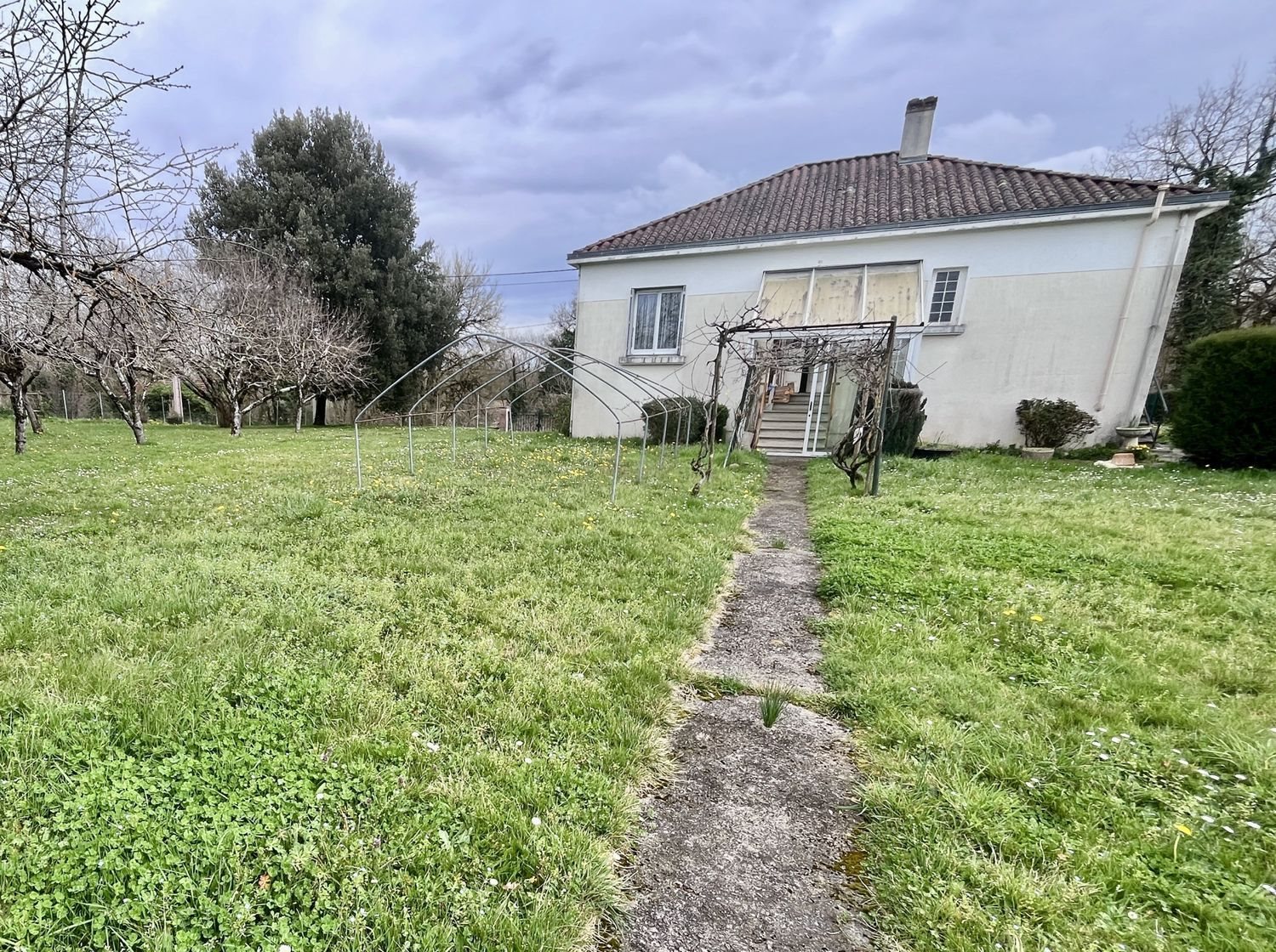 Maison à vendre, 84m², Montrem